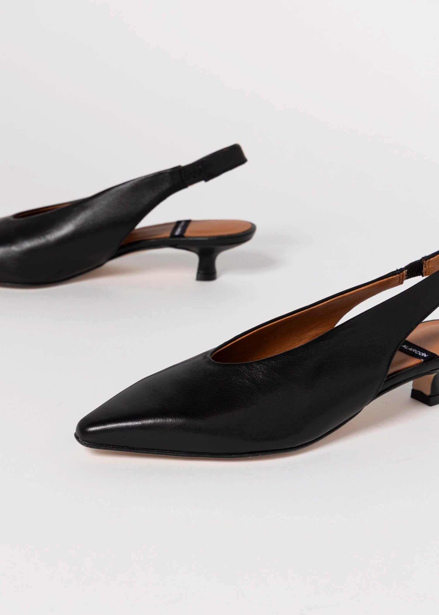 swatch_Black Leather angel alarcon slingback kitten heel