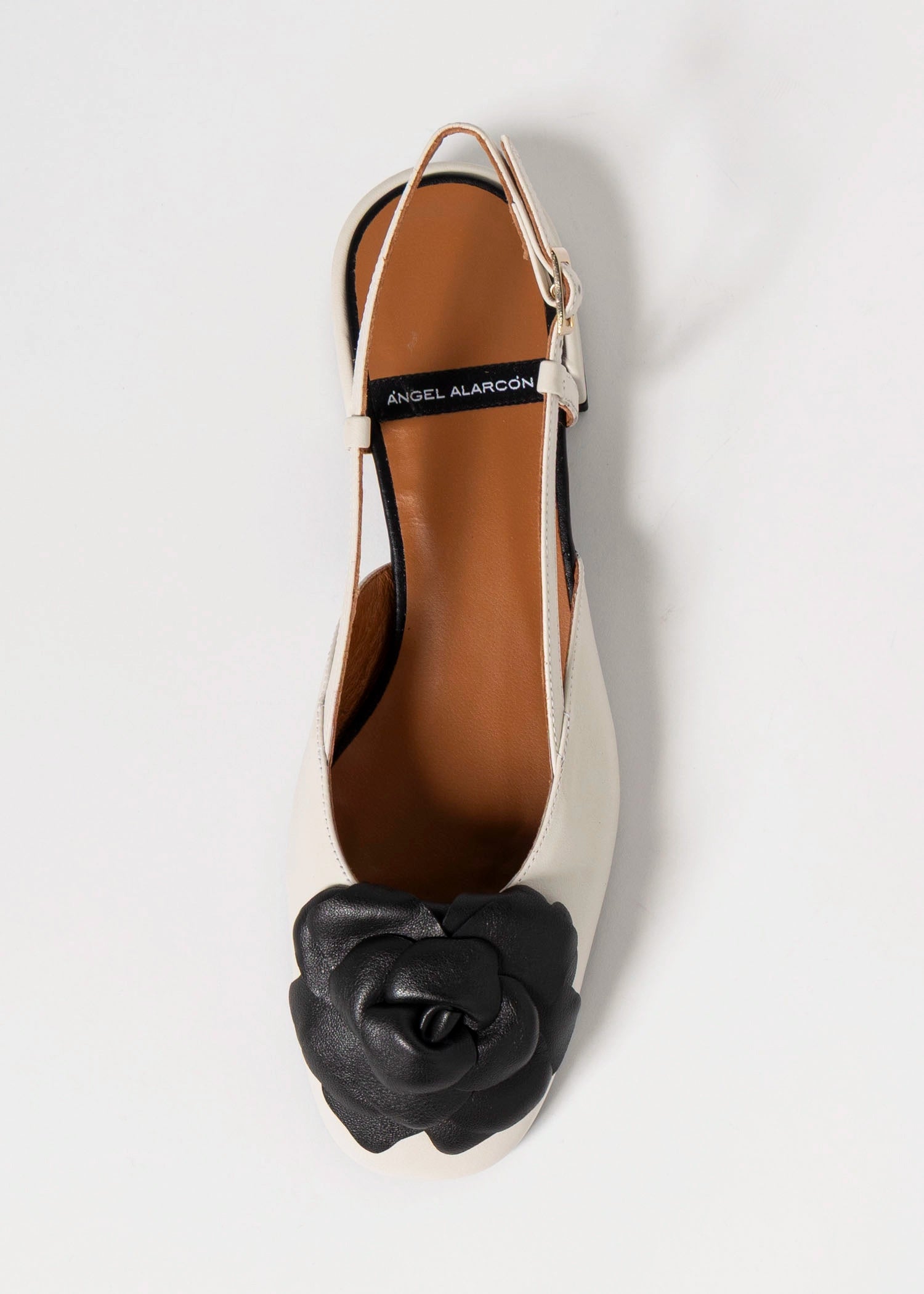 swatch_Ivory/Black florence leather slingback angel alarcon