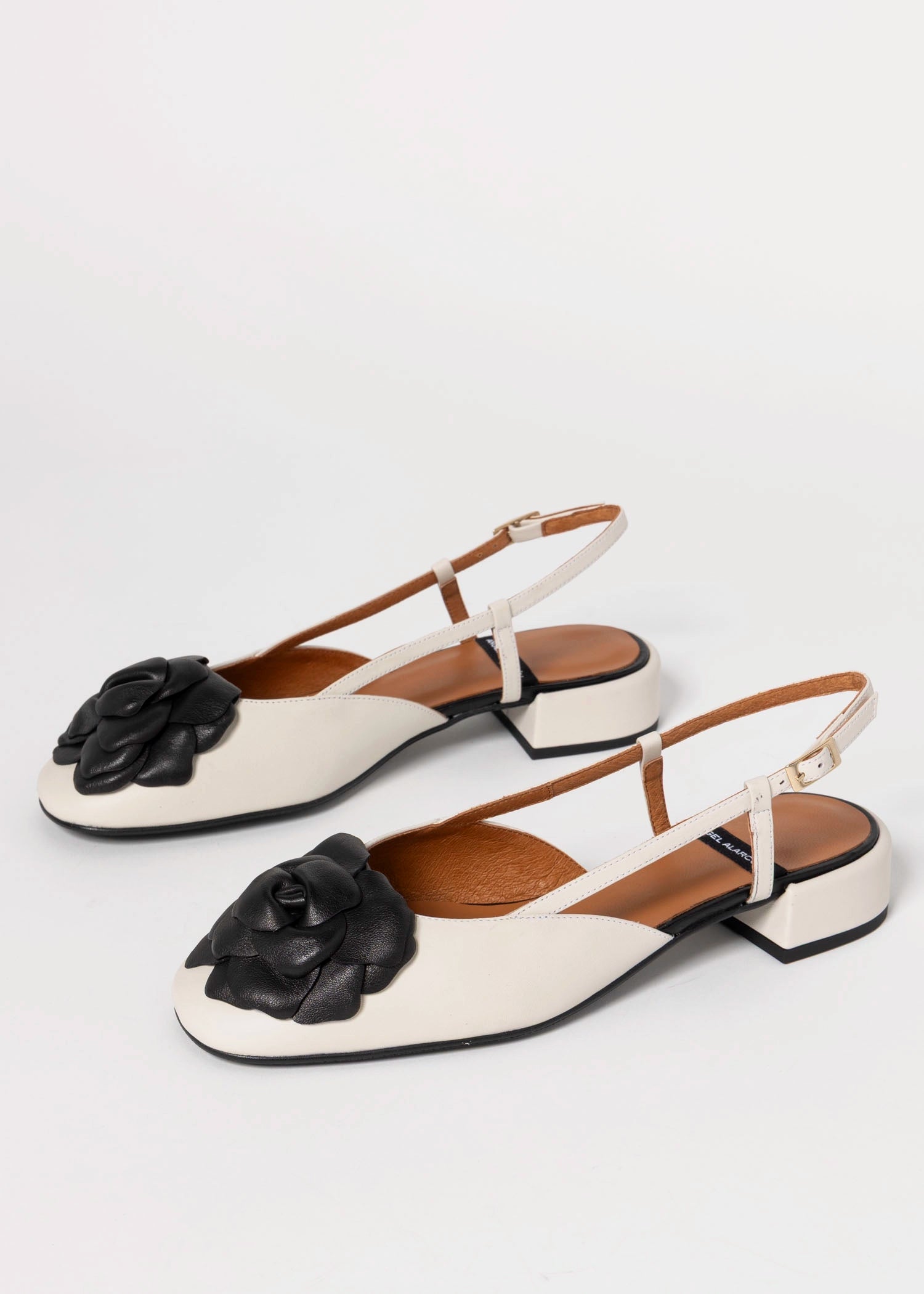 swatch_Ivory/Black florence leather slingback angel alarcon