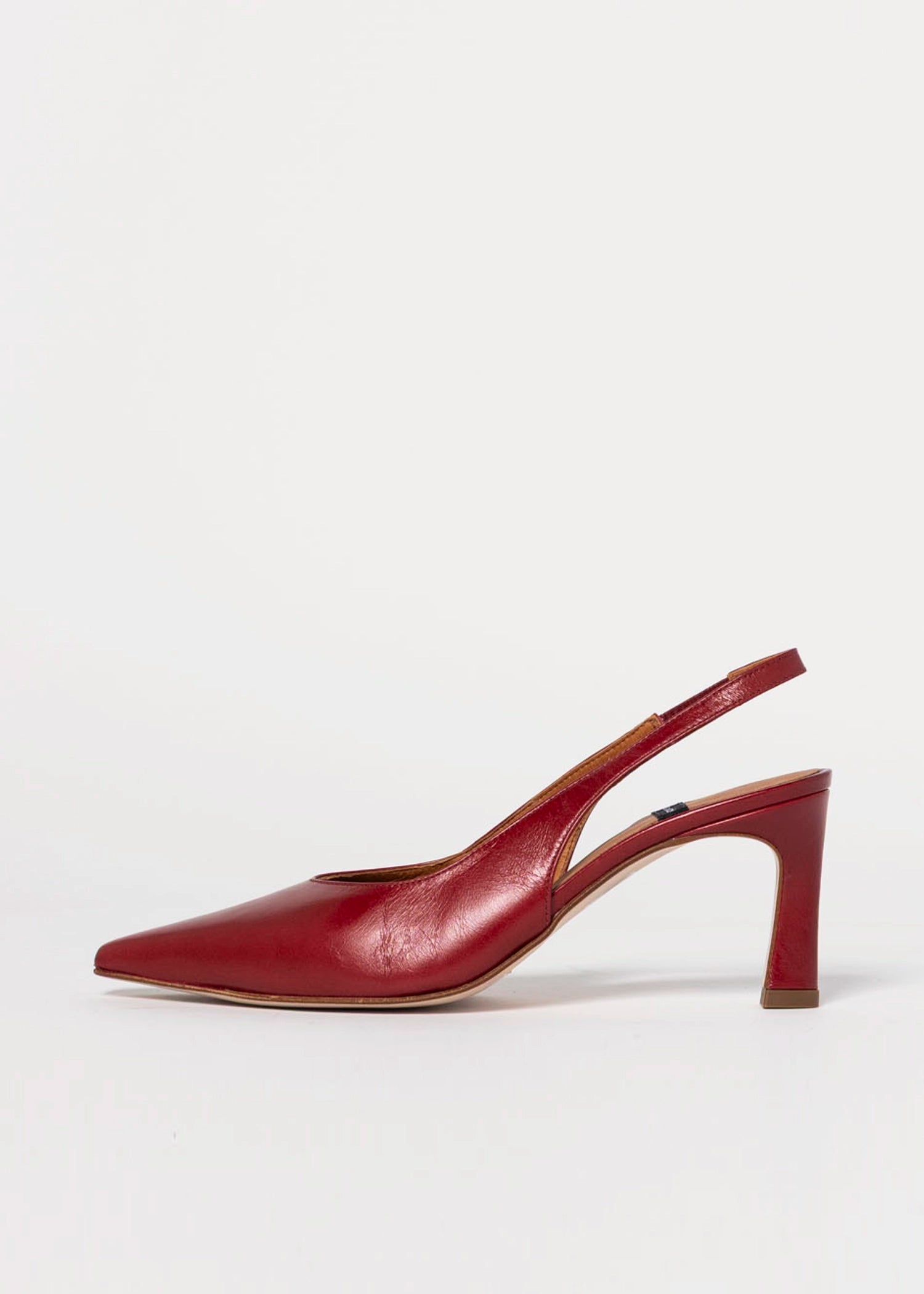 swatch_Ruby leather nara leather slingback angel alarcon