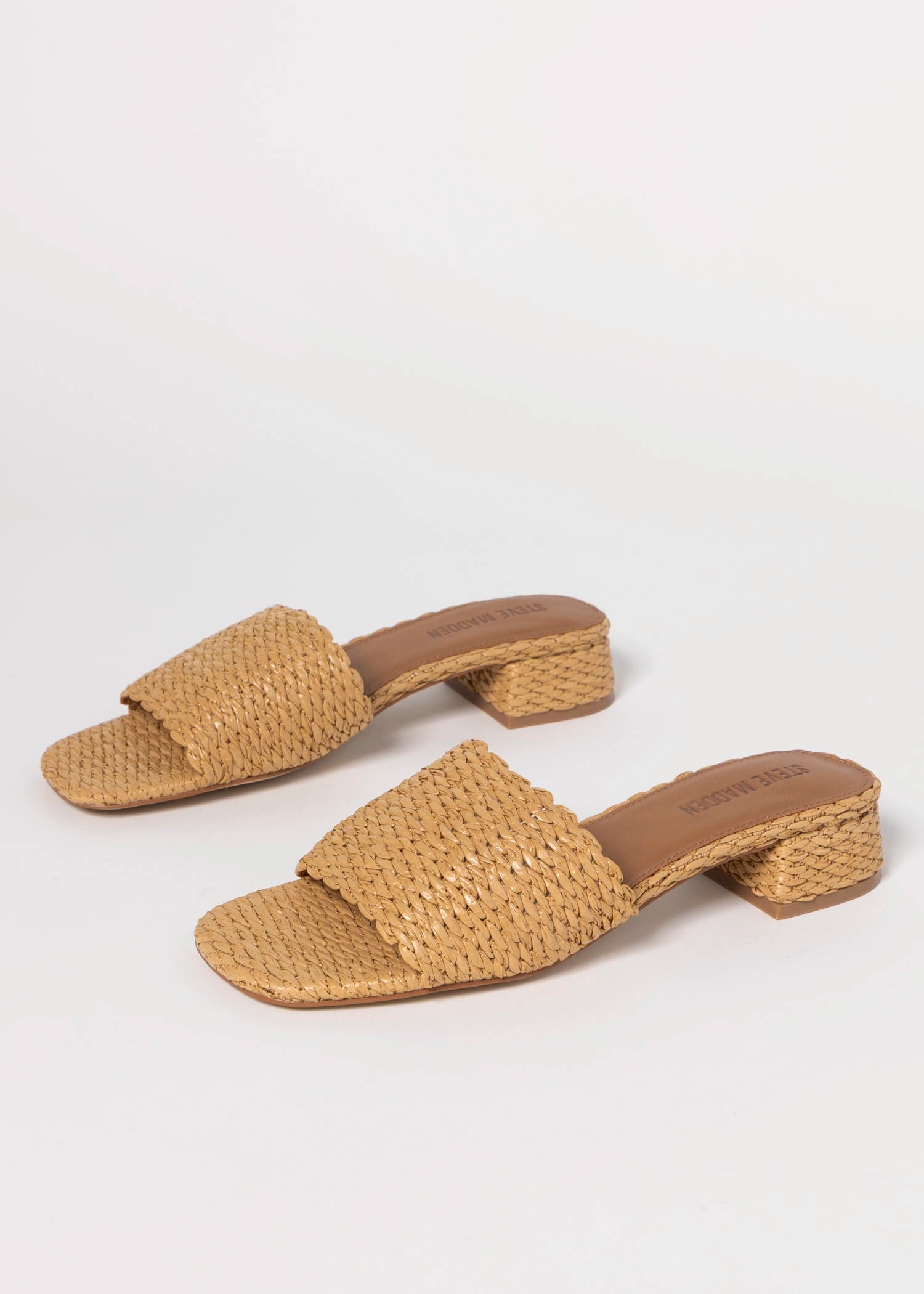 swatch_Raffia steve madden montgomery slide sandal
