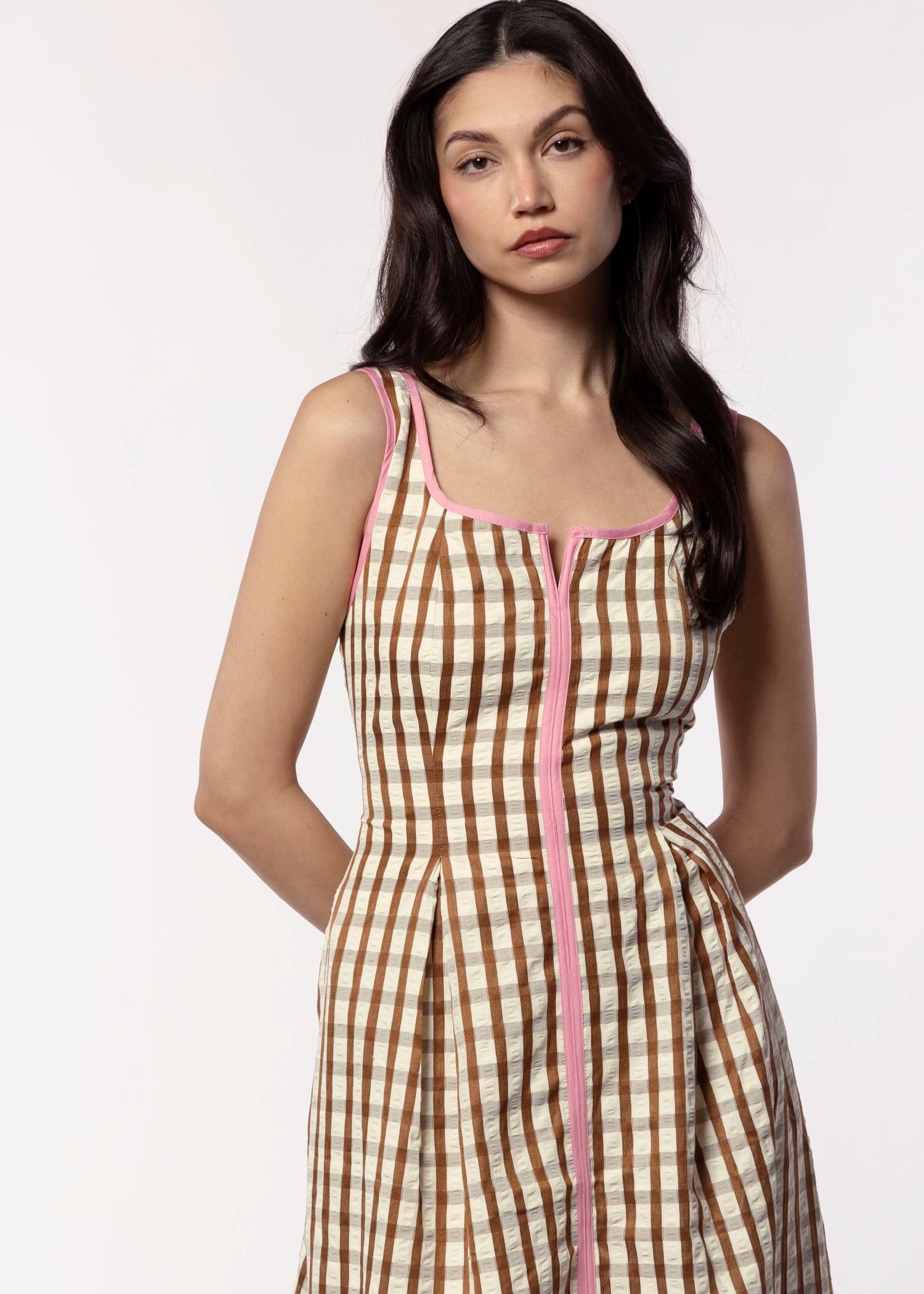 swatch_Brown/Pink thml gingham midi dress
