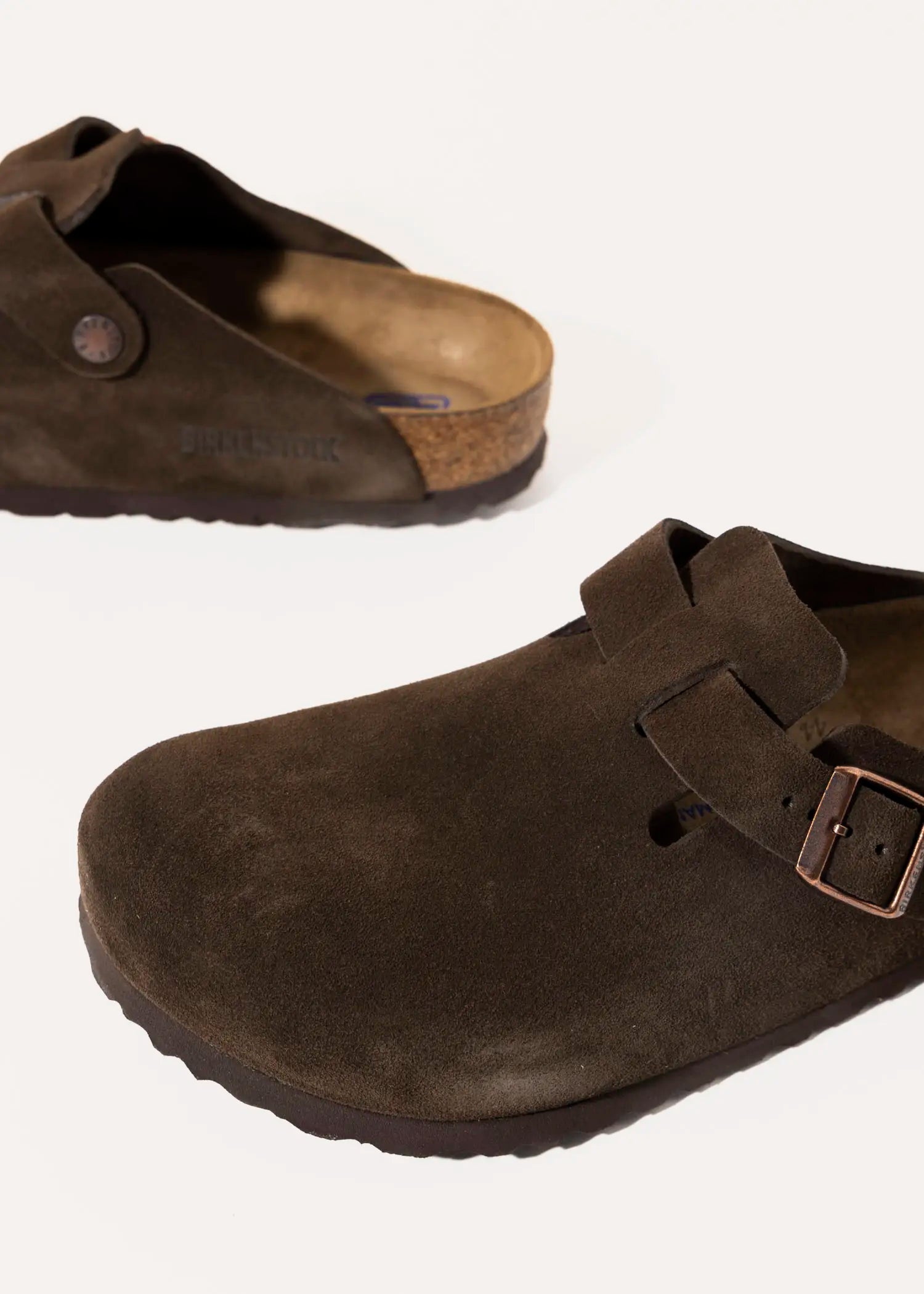 swatch_mocha suede boston clog clogs