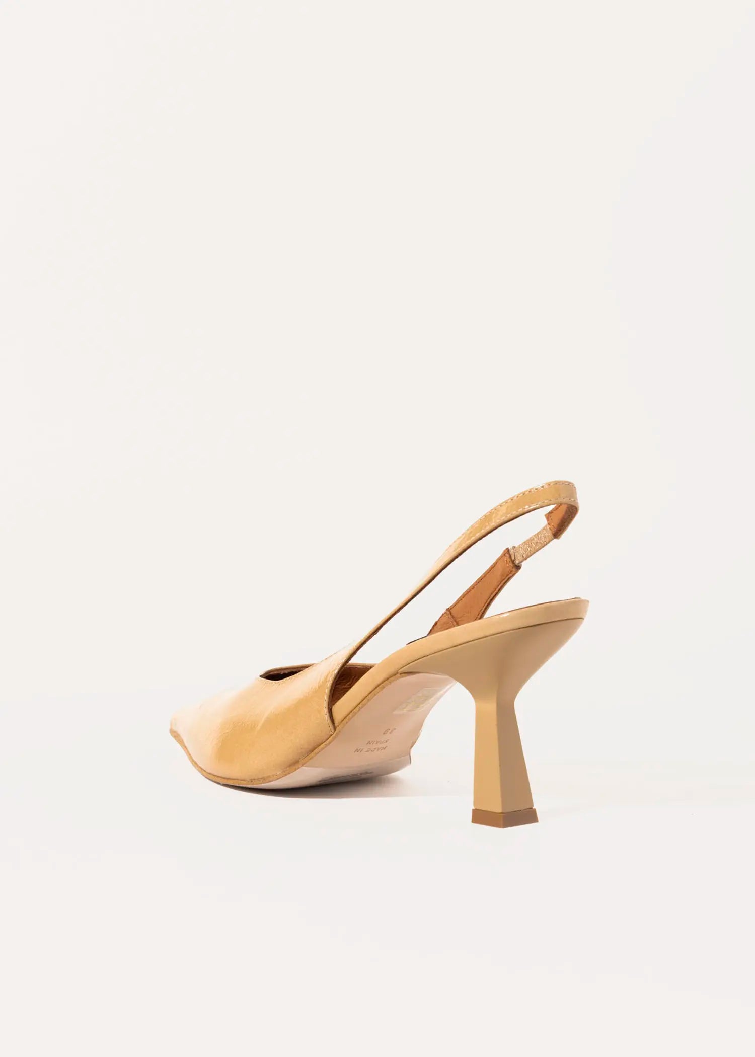 swatch_honey patent violette slingback heels