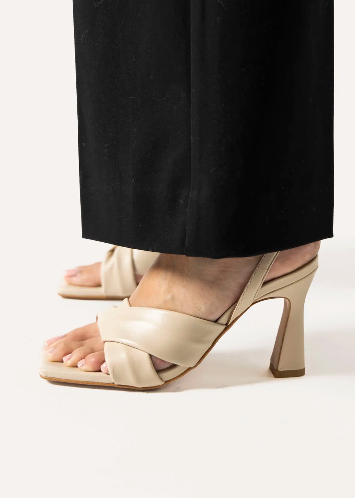 swatch_ivory leather maelle leather sandal heeled sandals