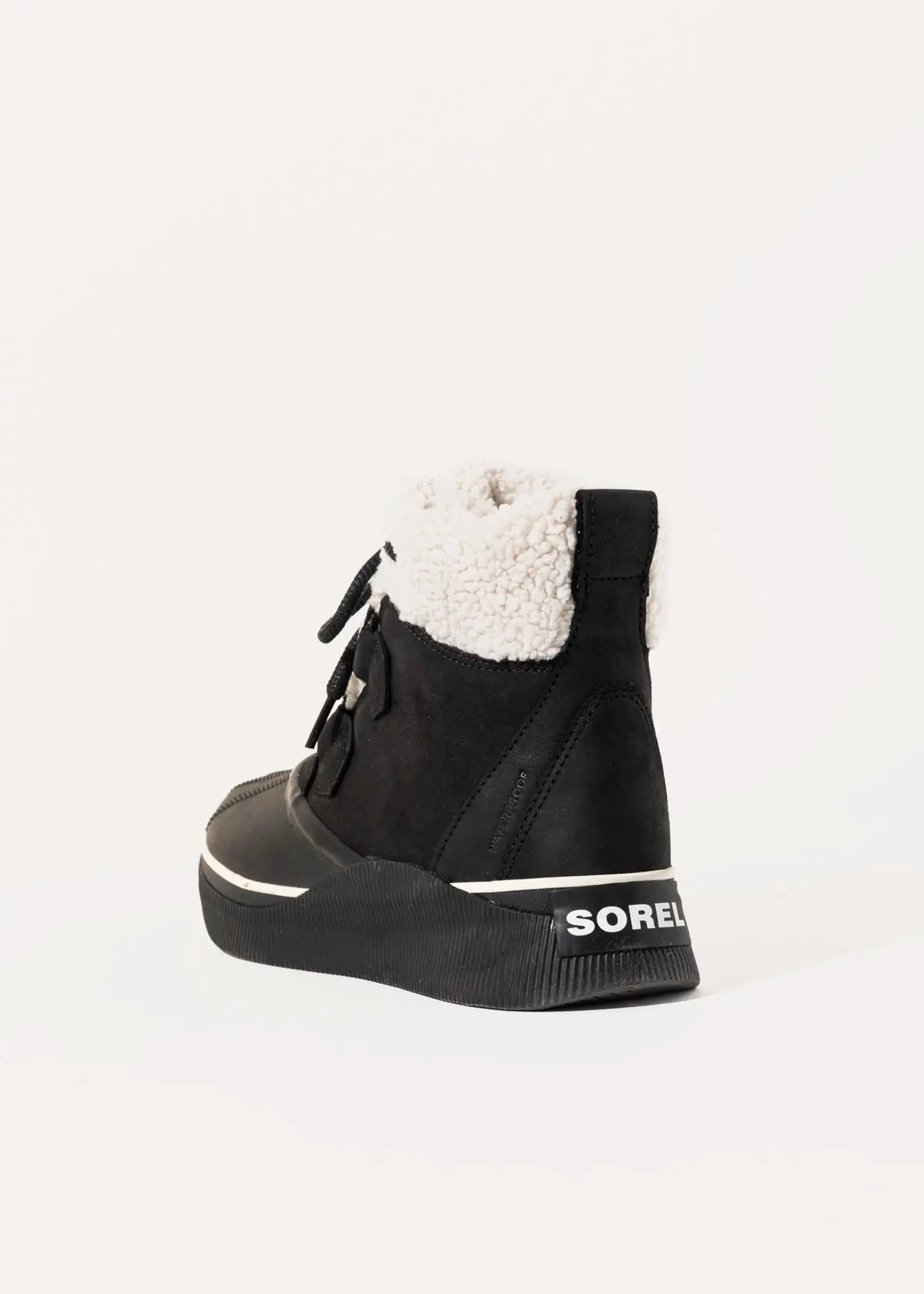 swatch_black out n about chillz waterproof boot boots