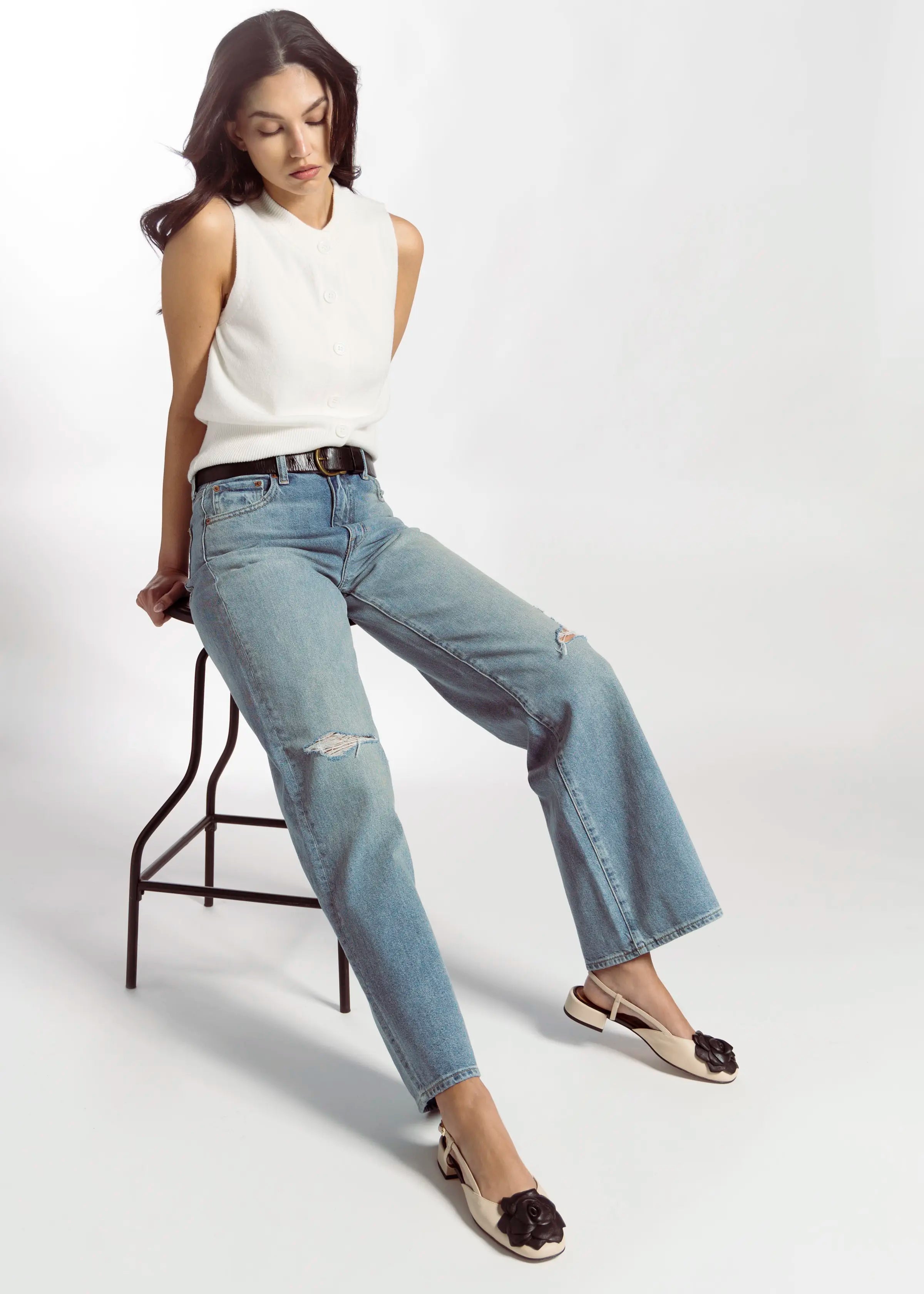 swatch_Ivory/Black florence leather slingback angel alarcon