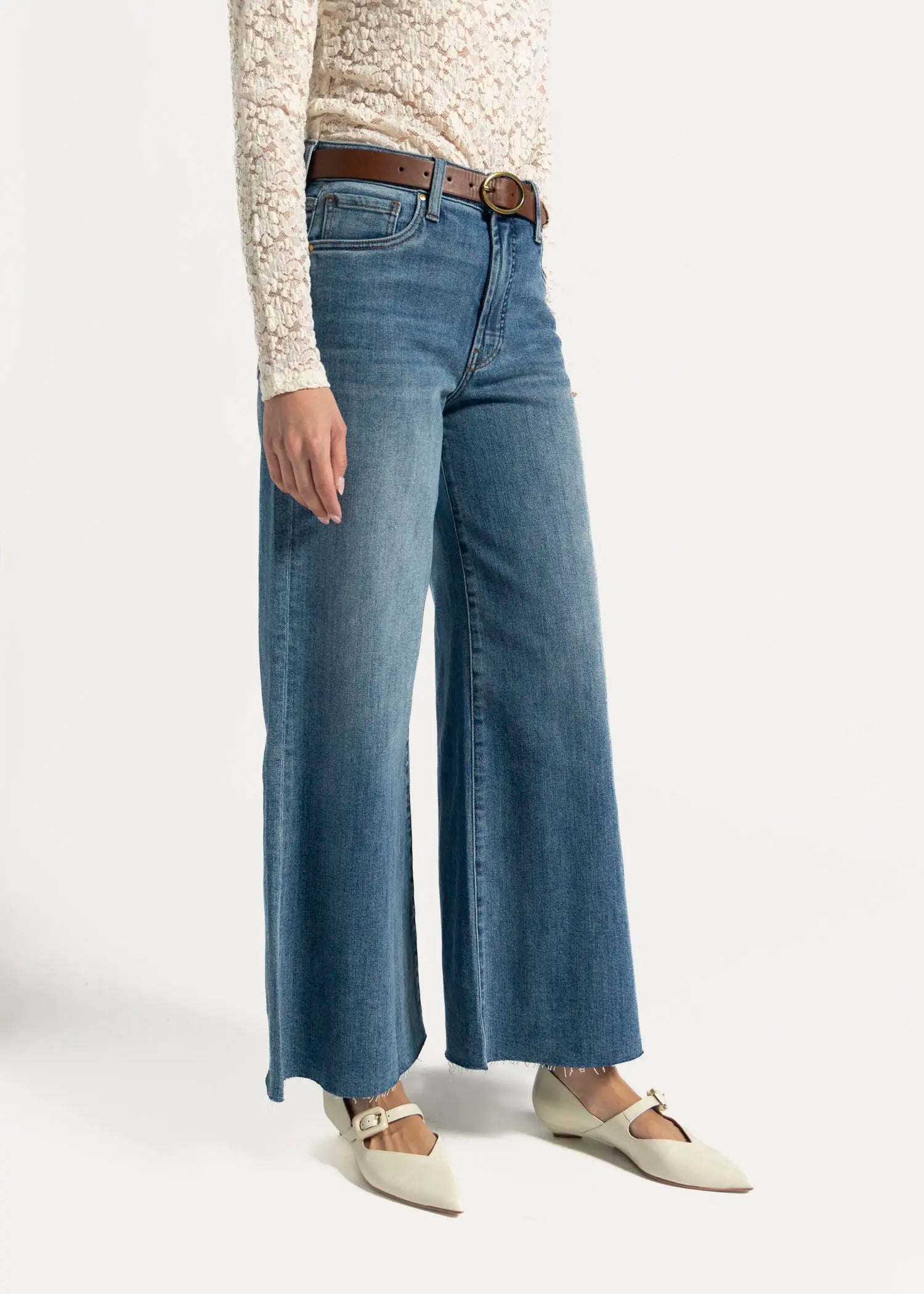 swatch_blue ryan adapt high rise jean apparel