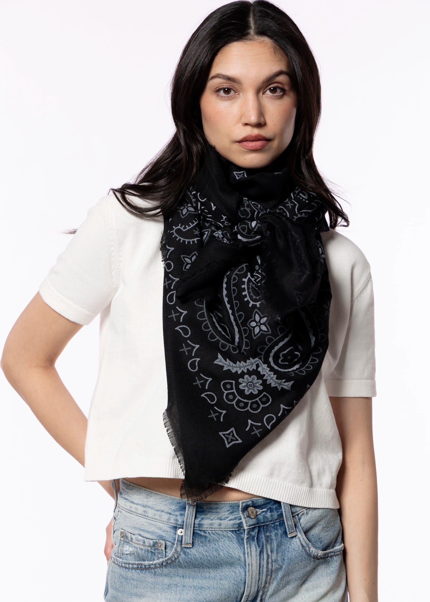 swatch_Black bandana scarf