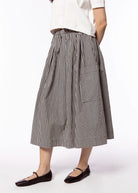 swatch_Black pleated gingham maxi skirt