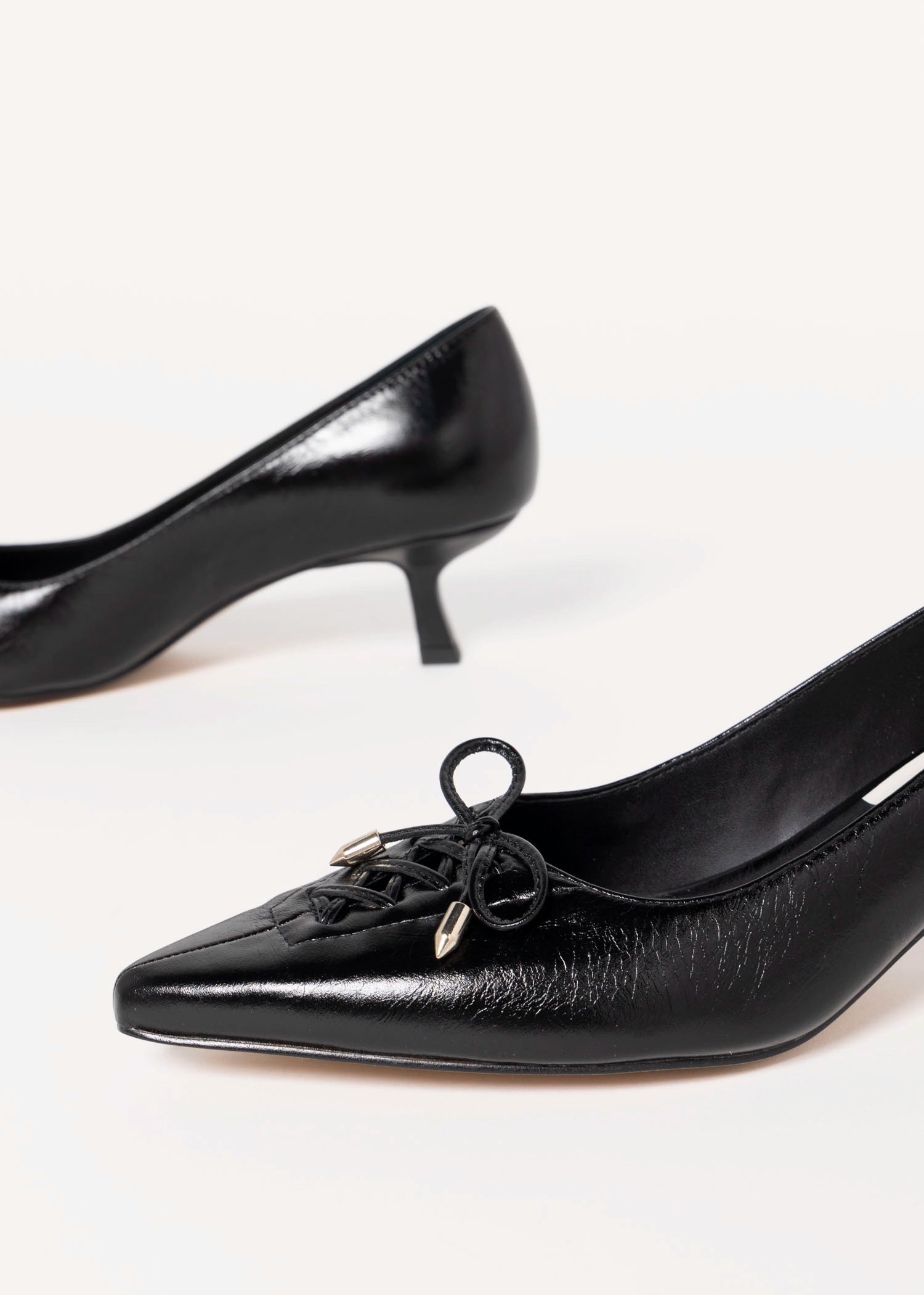 swatch_Midnight dolce vita clarie pump