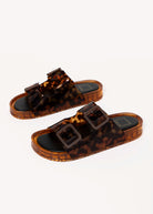 swatch_Tortoise dolce vita julio slide sandal