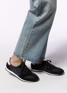 swatch_Black vagabond yasmin sneakers