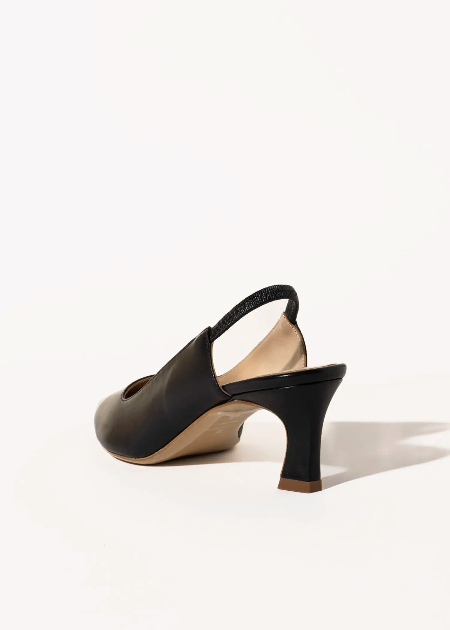 swatch_black leather pointed toe slingback pump heels