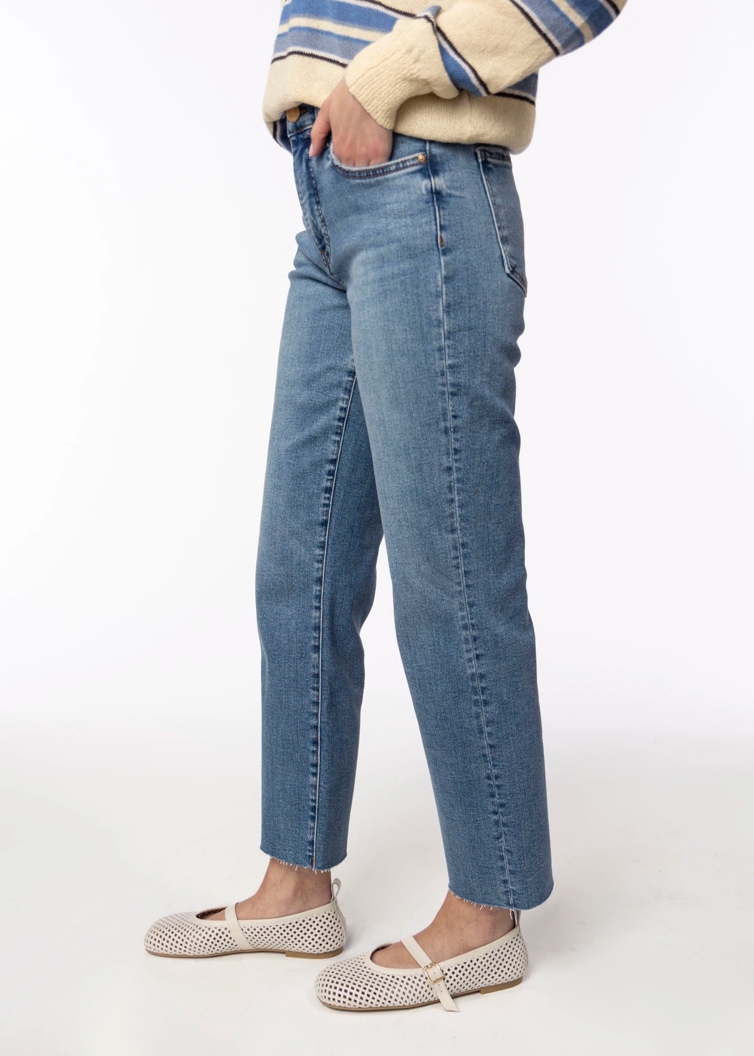 swatch_Denim kut avery straight leg jean