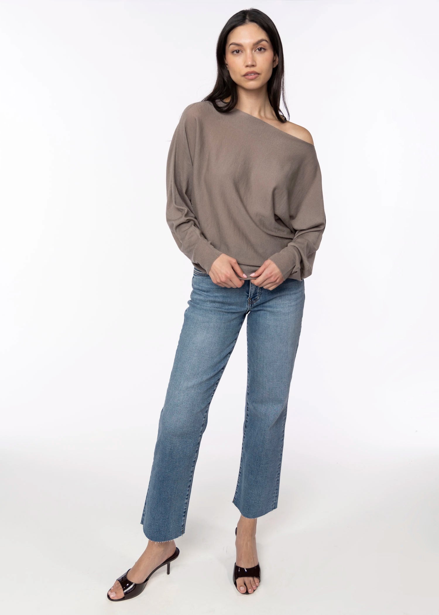 swatch_Taupe favorite daughter the effortless sweater