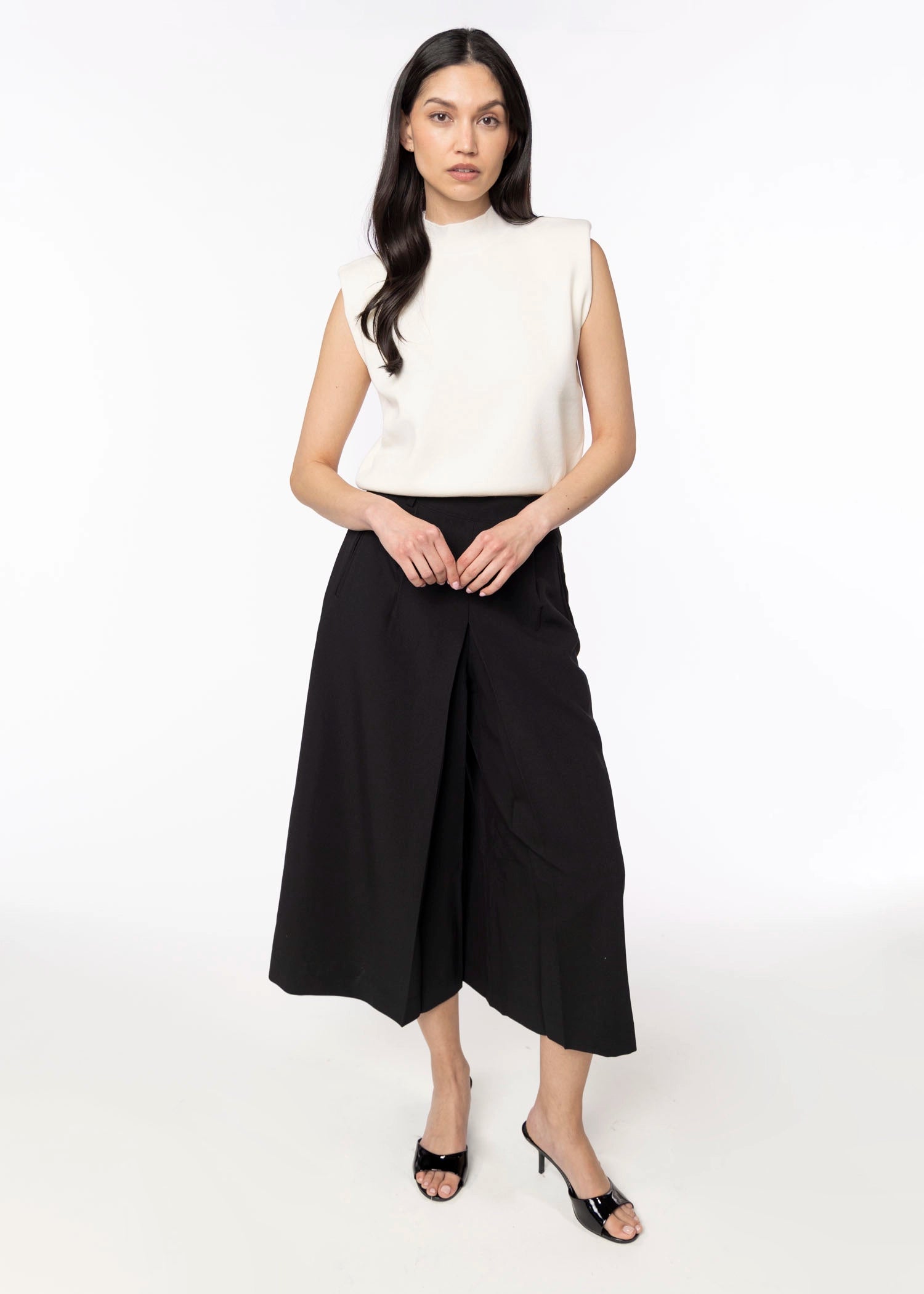 swatch_Black favorite daughter nicole culotte pant
