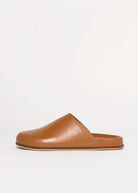 swatch_Caramel intentionally blank agatha leather clog