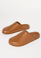 swatch_Caramel intentionally blank agatha leather clog