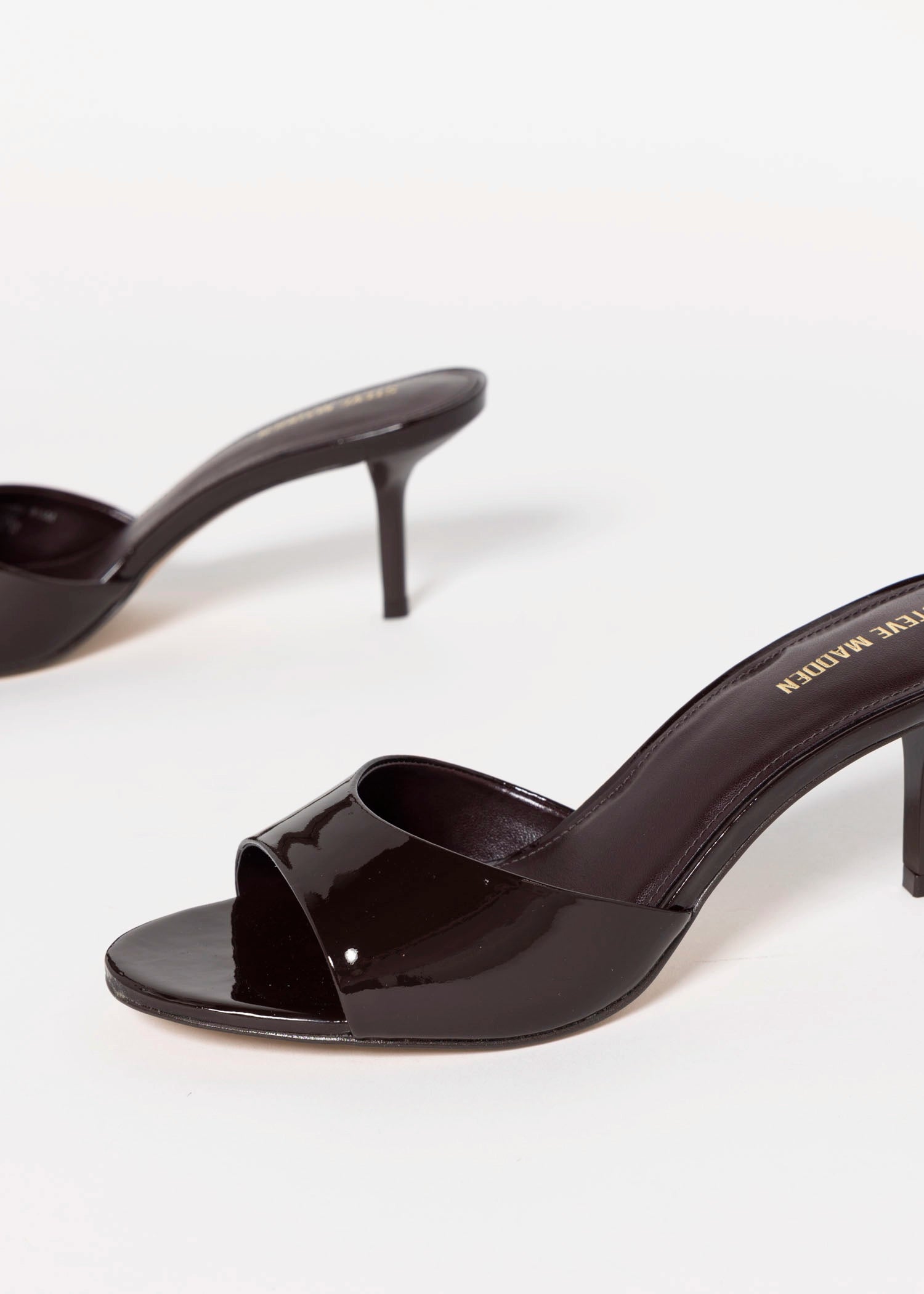 swatch_Brown Patent steve madden kendrix heeled sandal