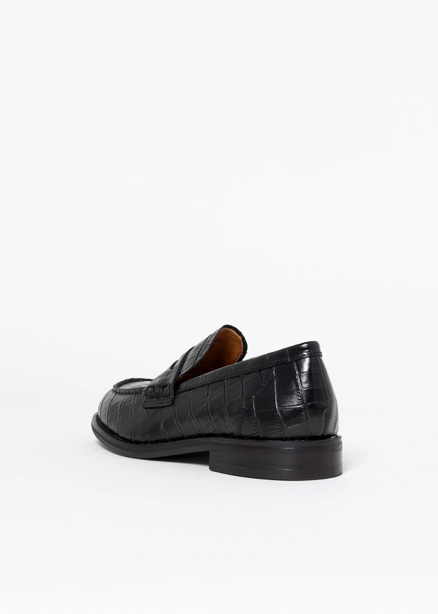 swatch_Black Croco vagabond linn loafer