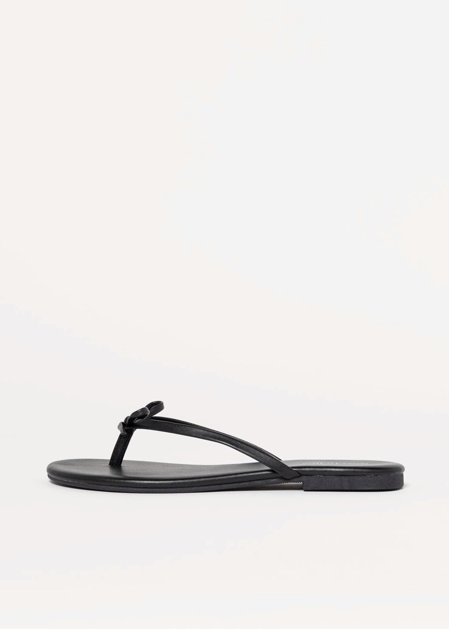 swatch_black wishlist flip flop flat sandals