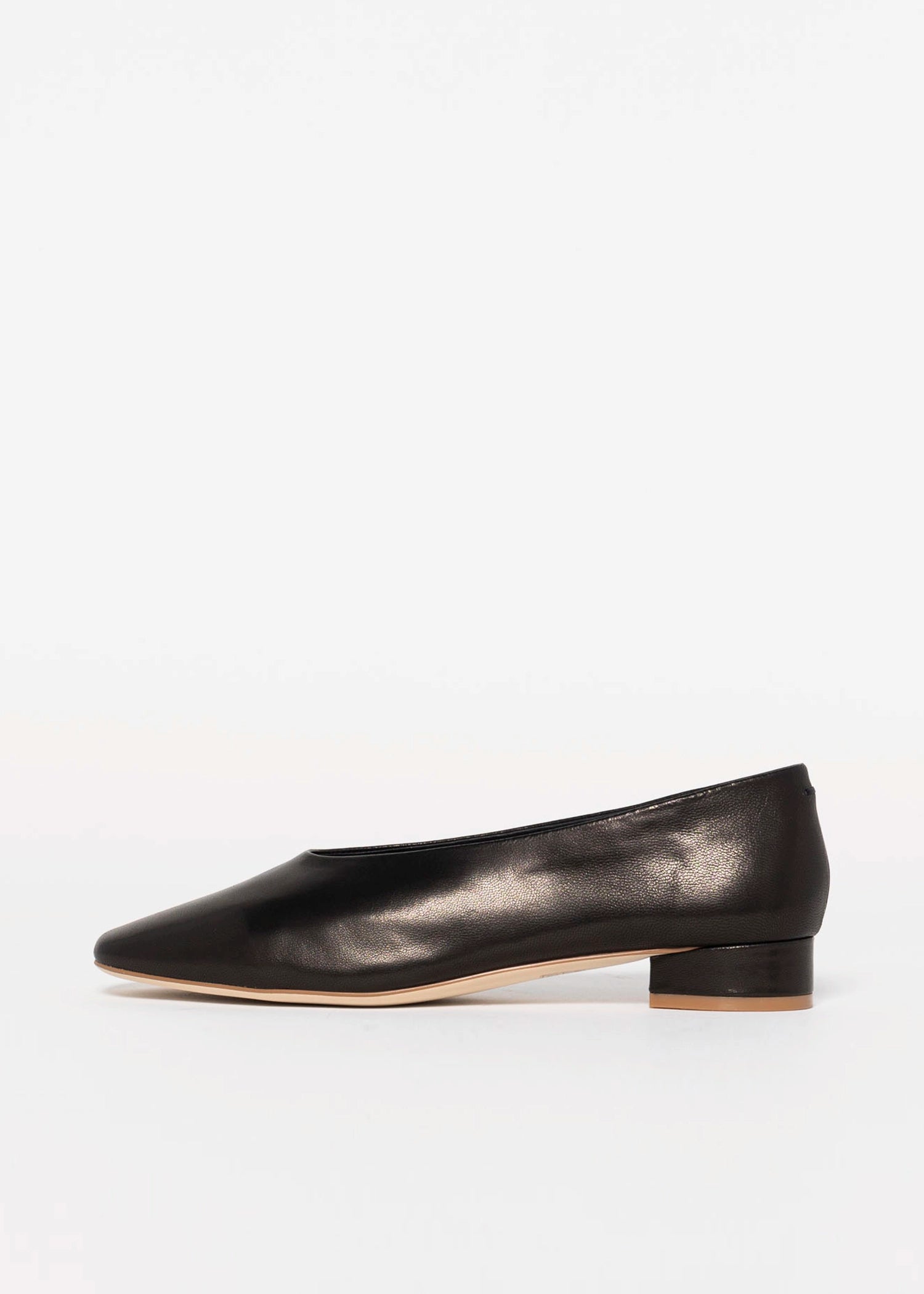 swatch_Black Leather jeffrey campbell trustee leather pump