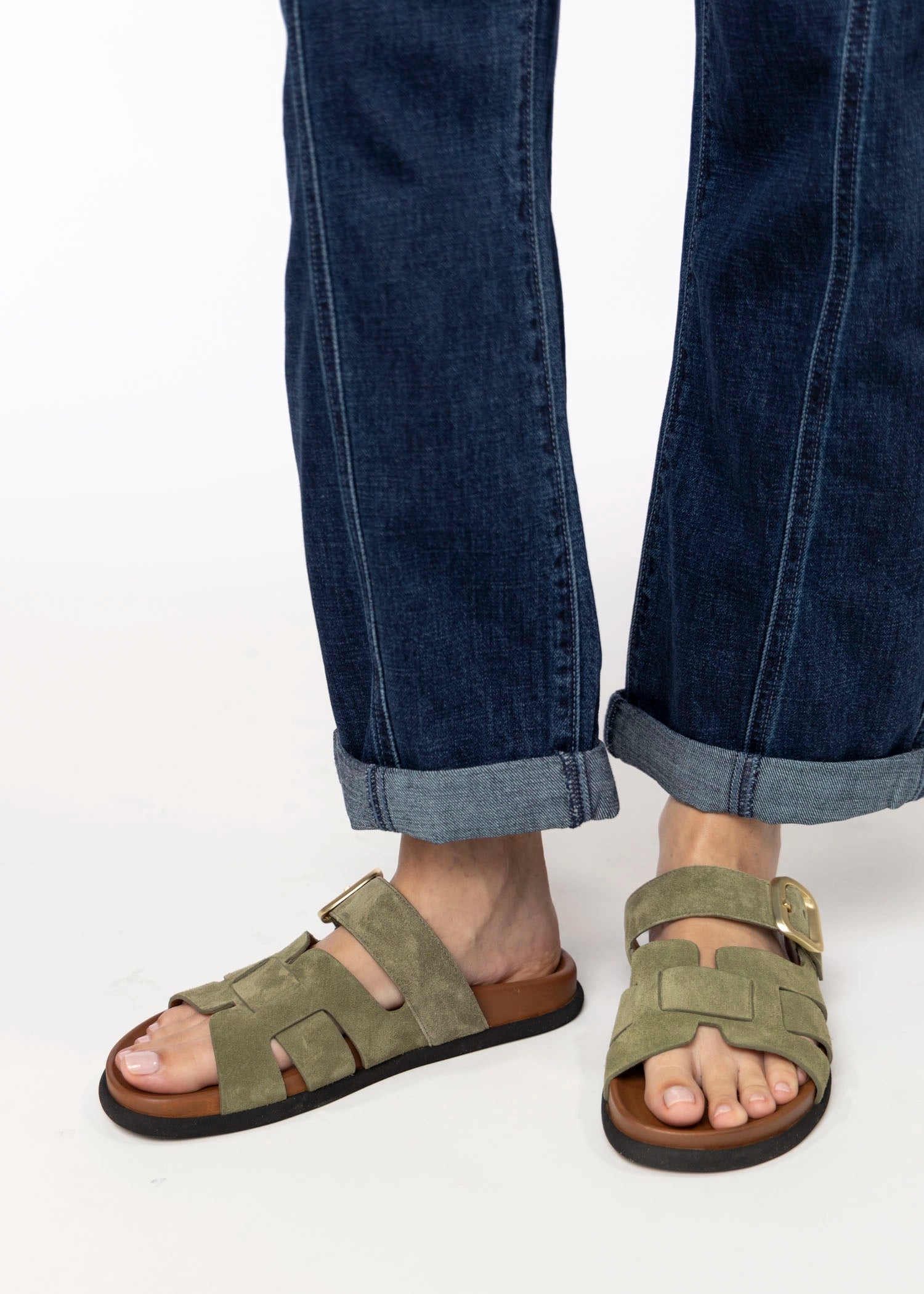 swatch_Forest Suede l'idea slide sandal