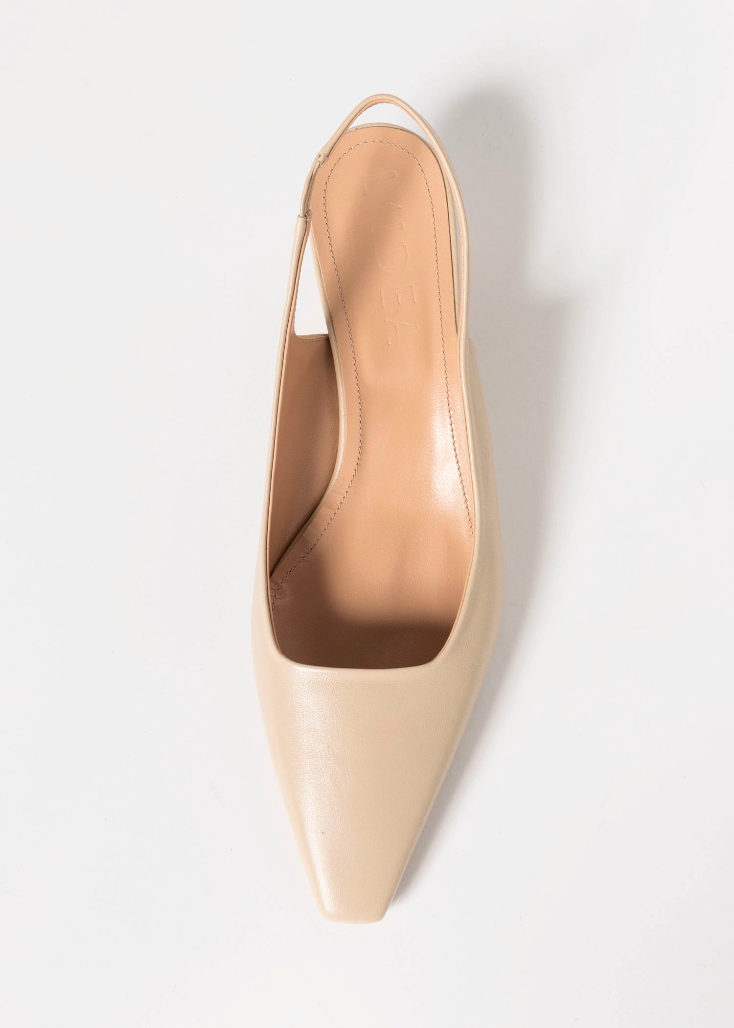 swatch_Beige Leather slingback wedge