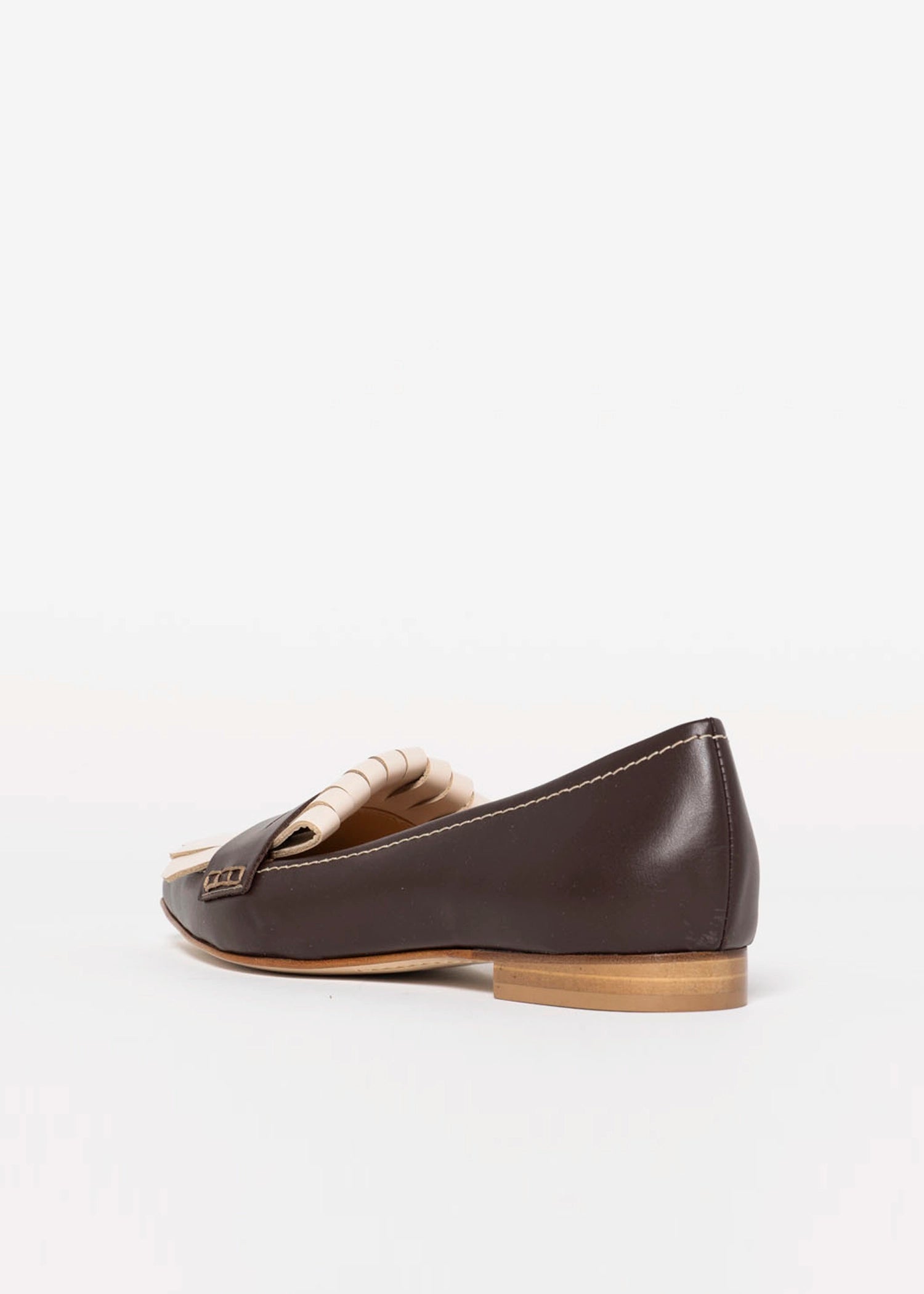 swatch_Brown Multi Leather pointed toe flat