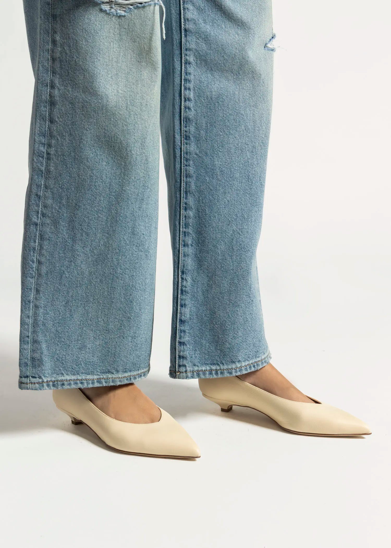 swatch_ivory leather gloria kitten heel pump heels