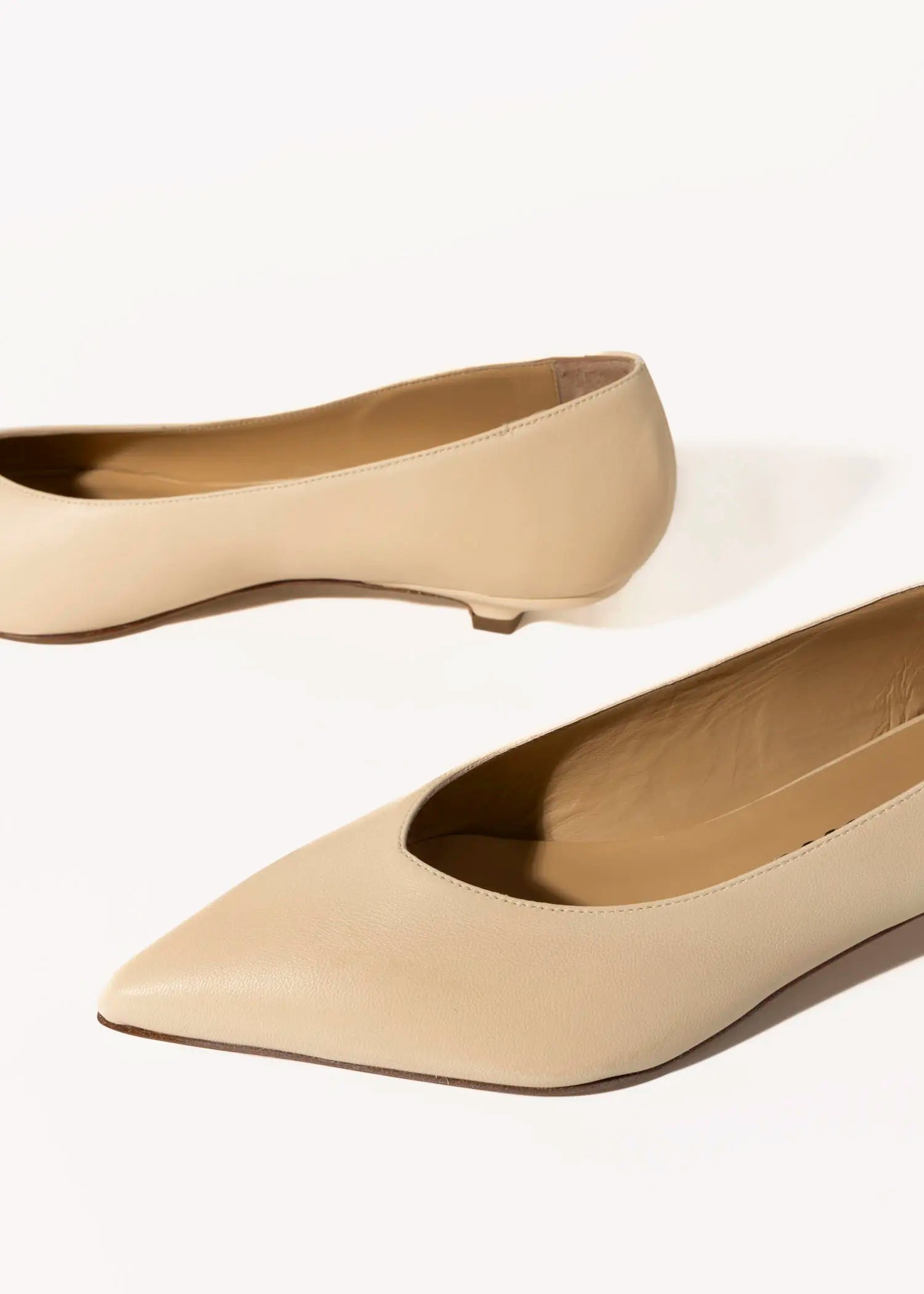 swatch_ivory leather gloria kitten heel pump heels