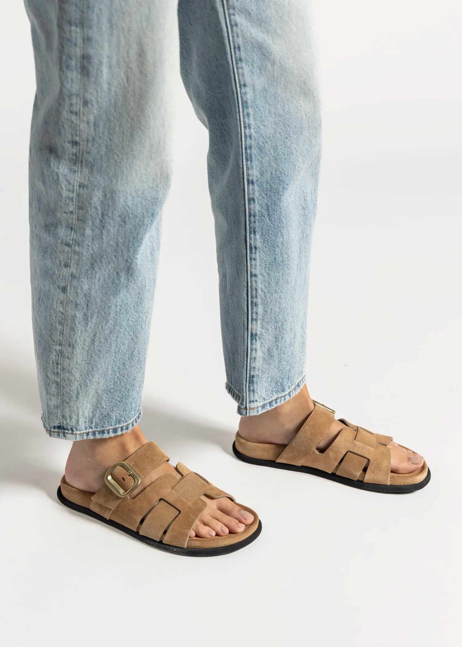 swatch_tobacco suede suede slide sandal flat sandals