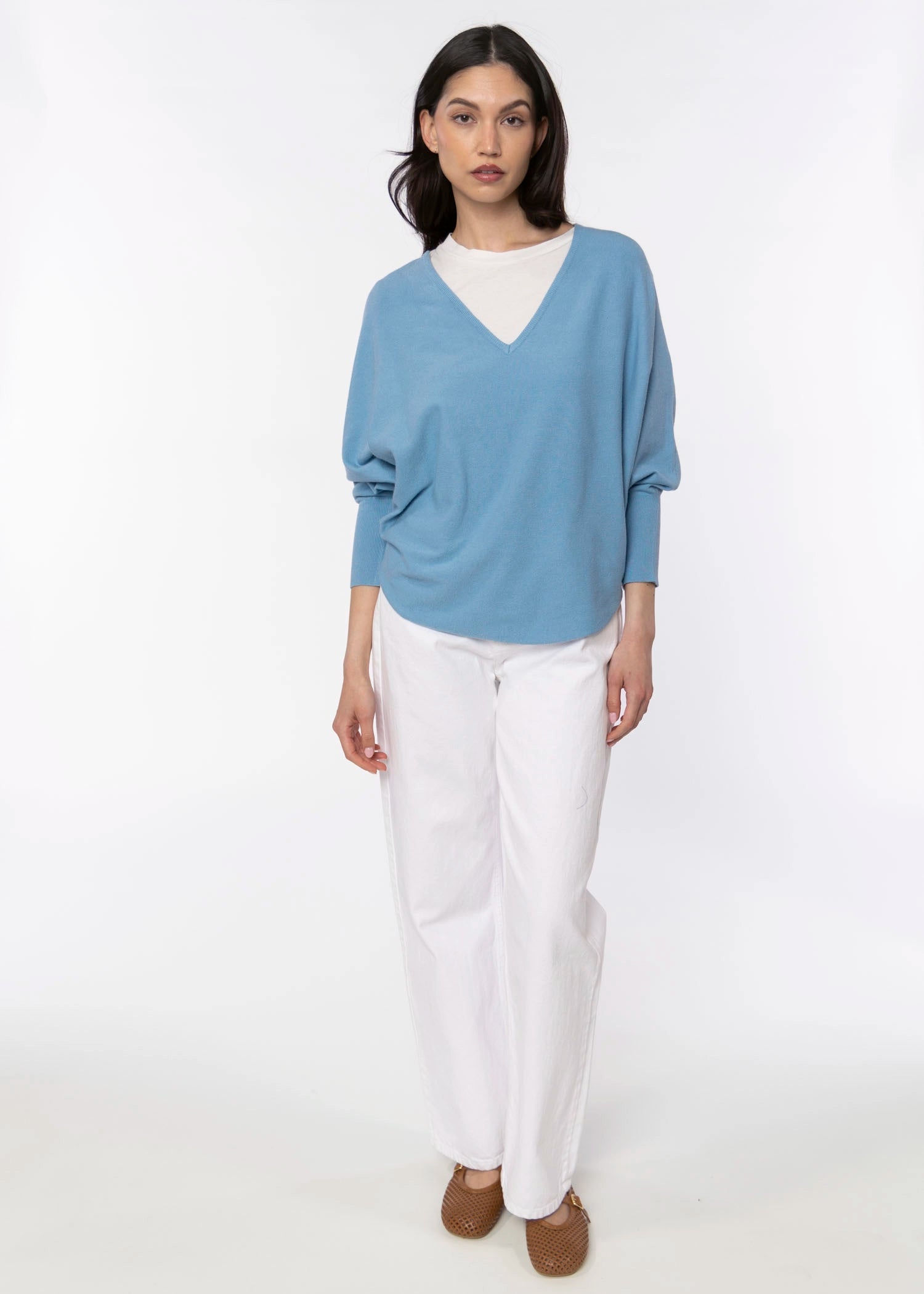 swatch_Blue kerisma ryu sweater