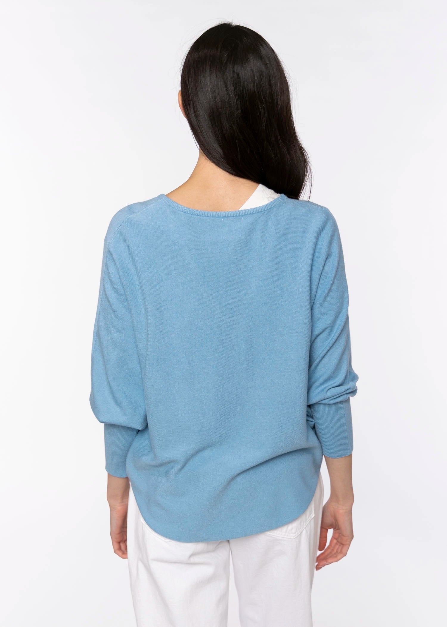 swatch_Blue kerisma ryu sweater