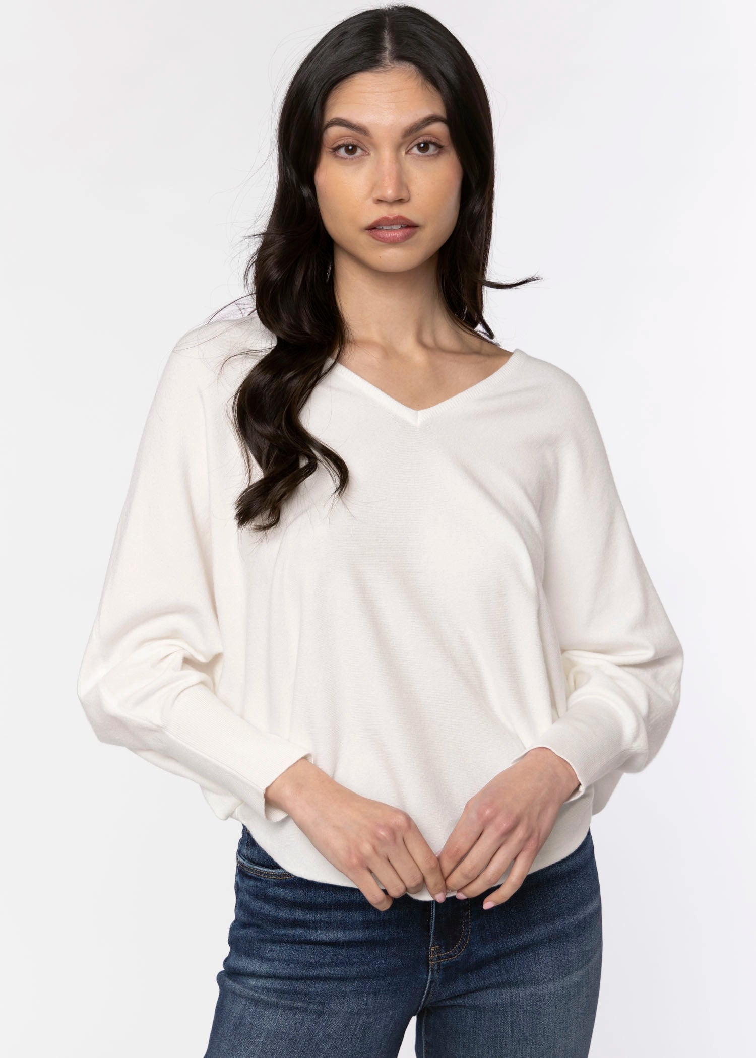 swatch_White kerisma ryu sweater