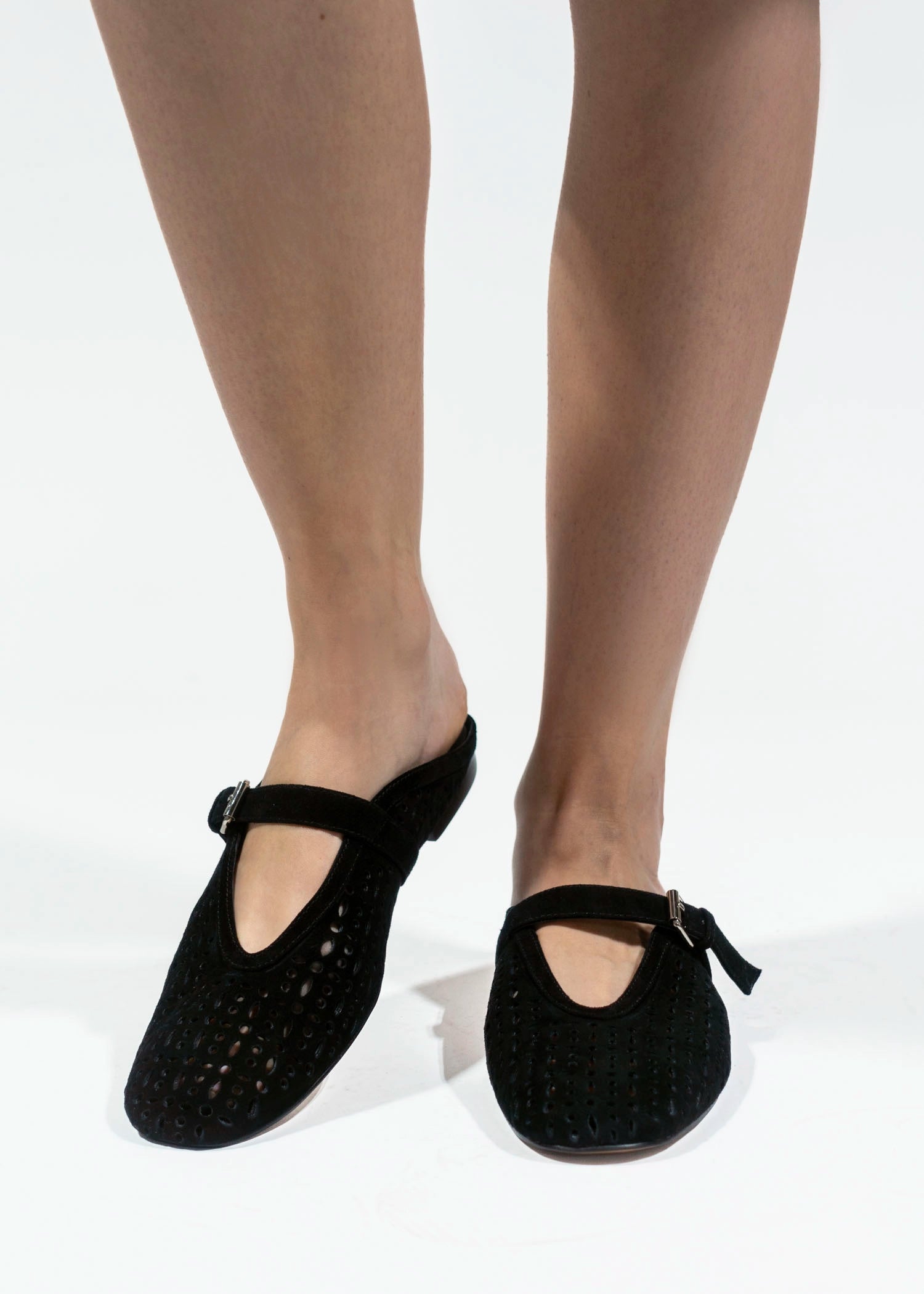 swatch_Black Suede bibi lou maia flat