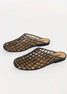 swatch_Black bibi lou jelly slide