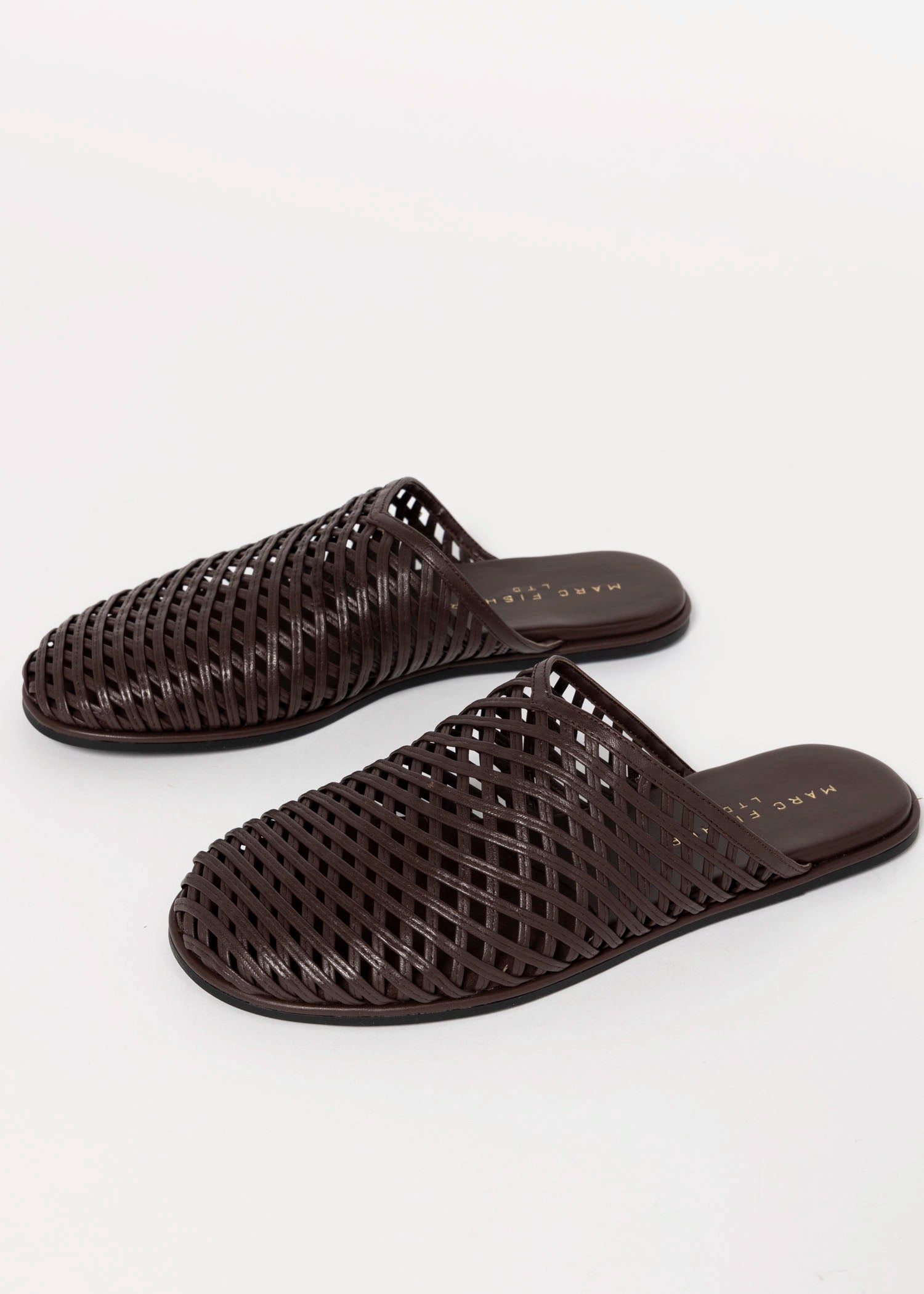 swatch_Brown marc fisher lynzi leather mule