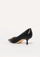 swatch_Black Leather marc fisher calynna pump