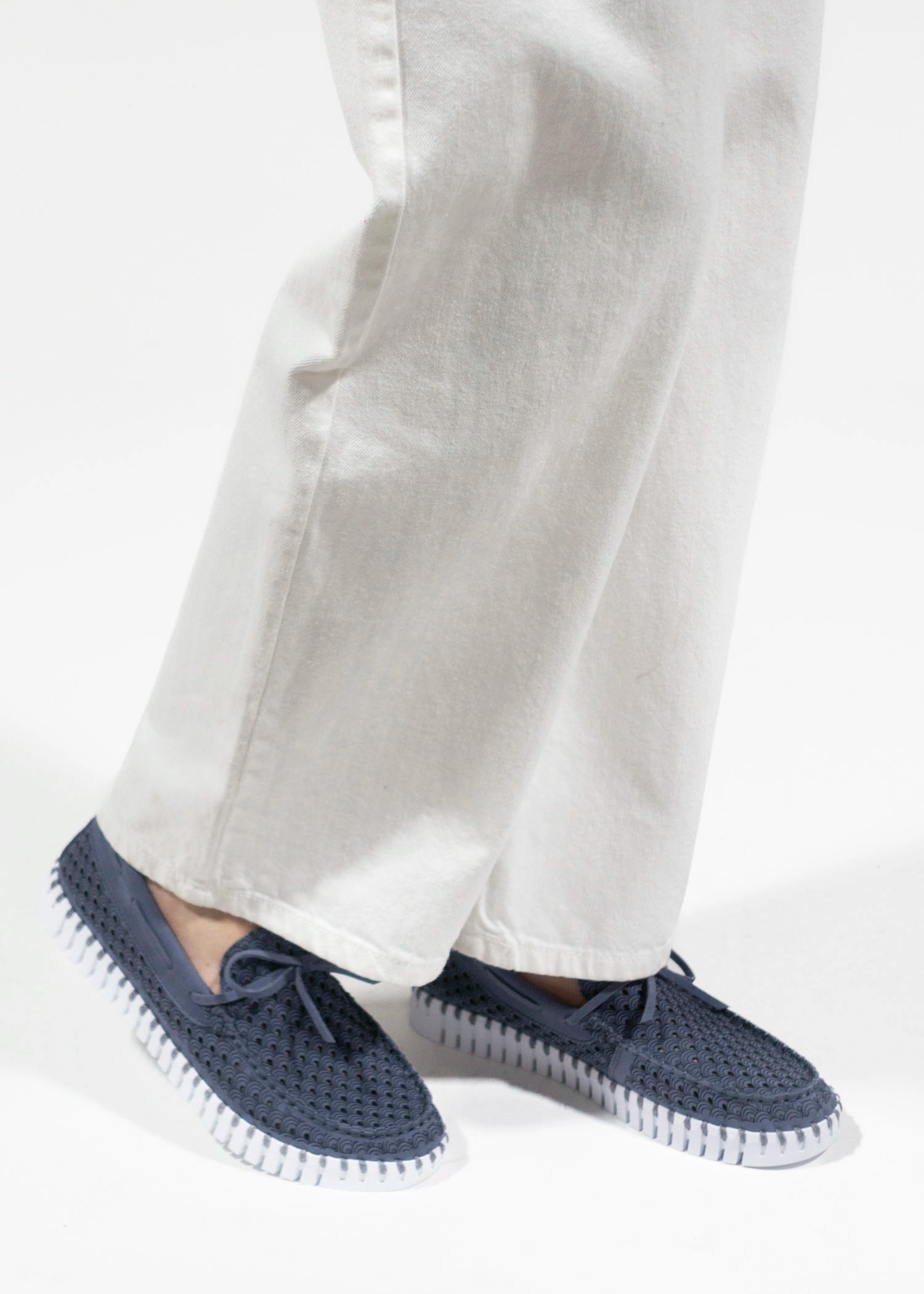 swatch_Grey Blue ilse jacobsen tulip boat shoe