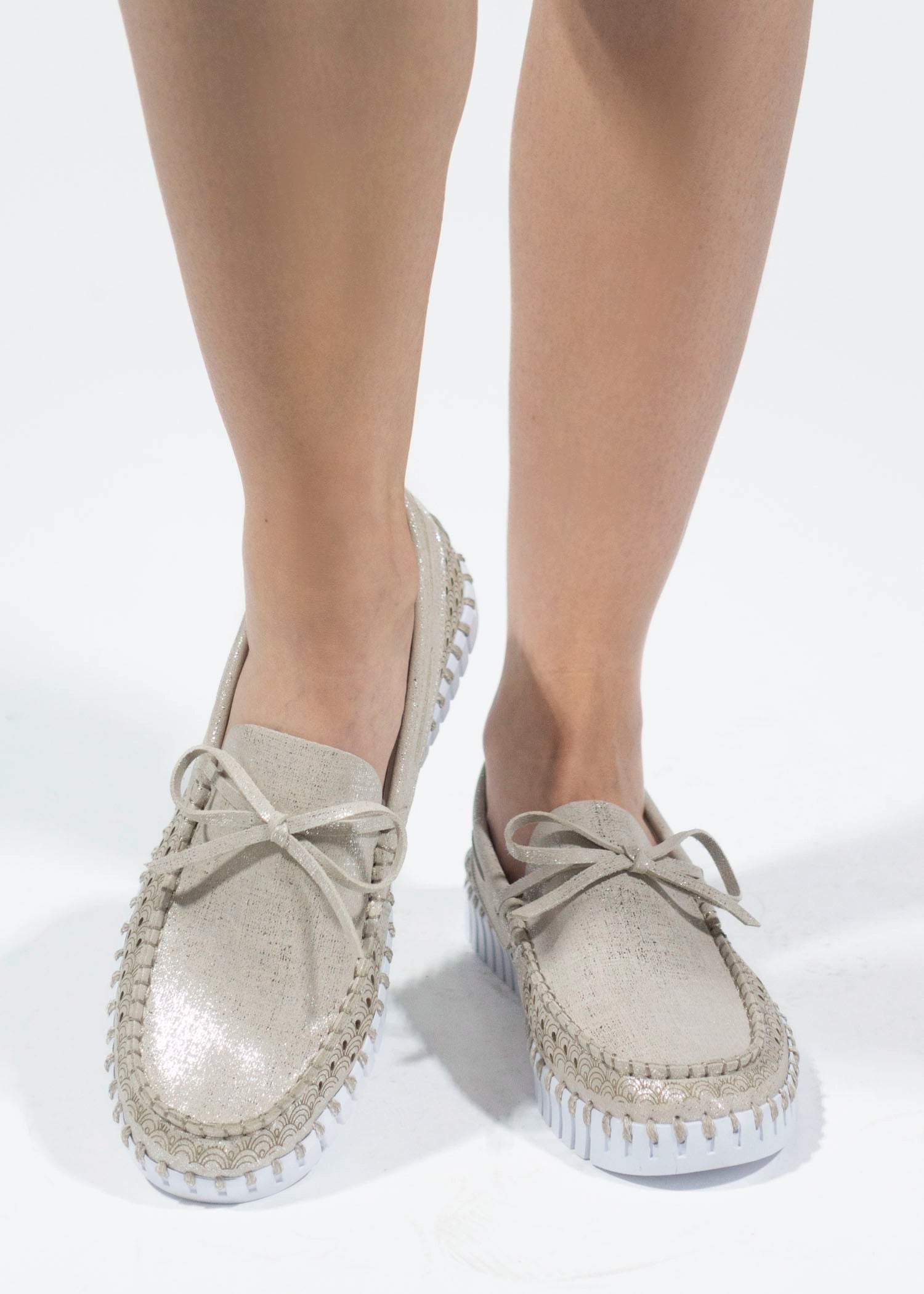 swatch_Silver ilse jacobsen tulip boat shoe