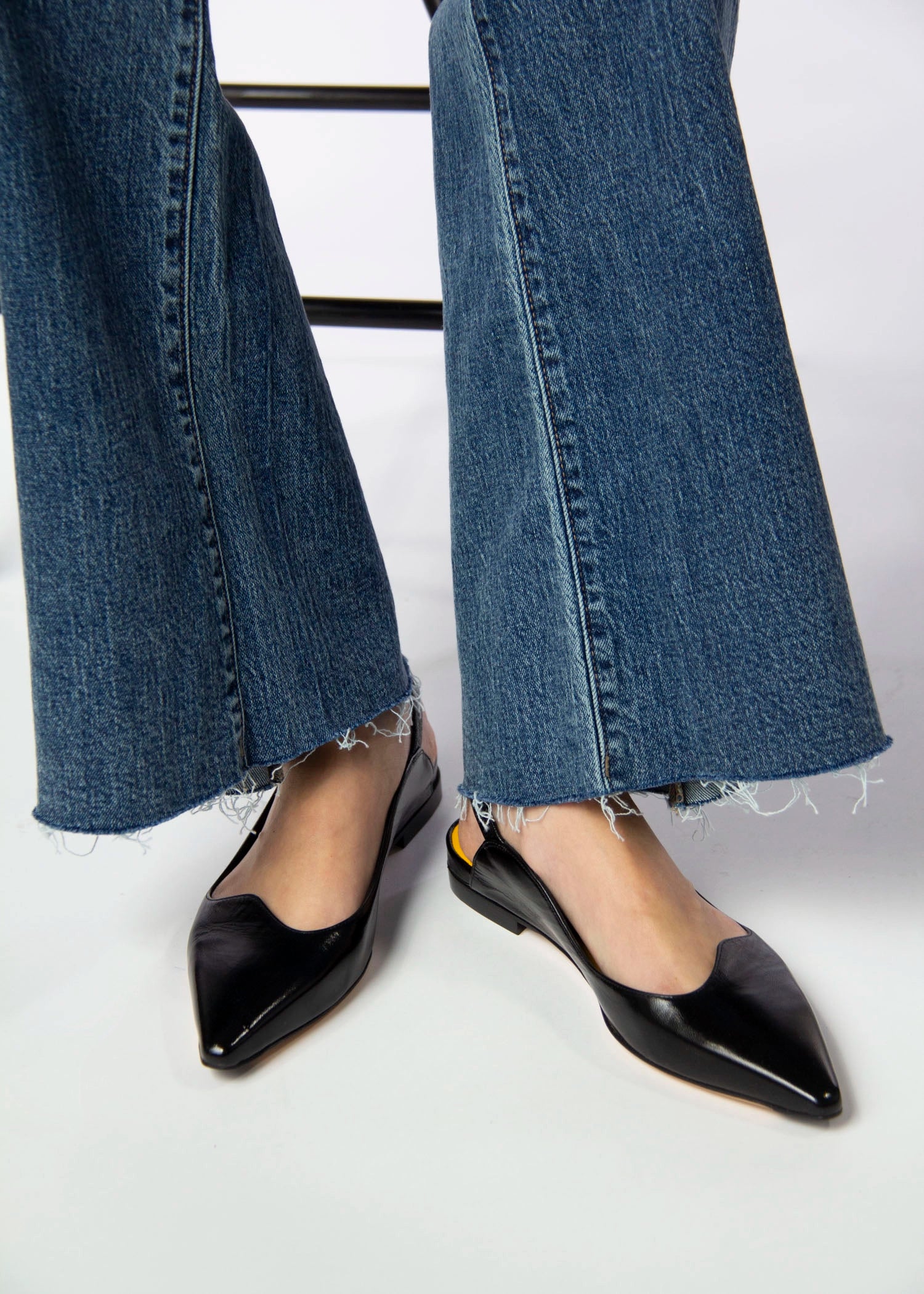 swatch_Black Leather mara bini milena leather flat