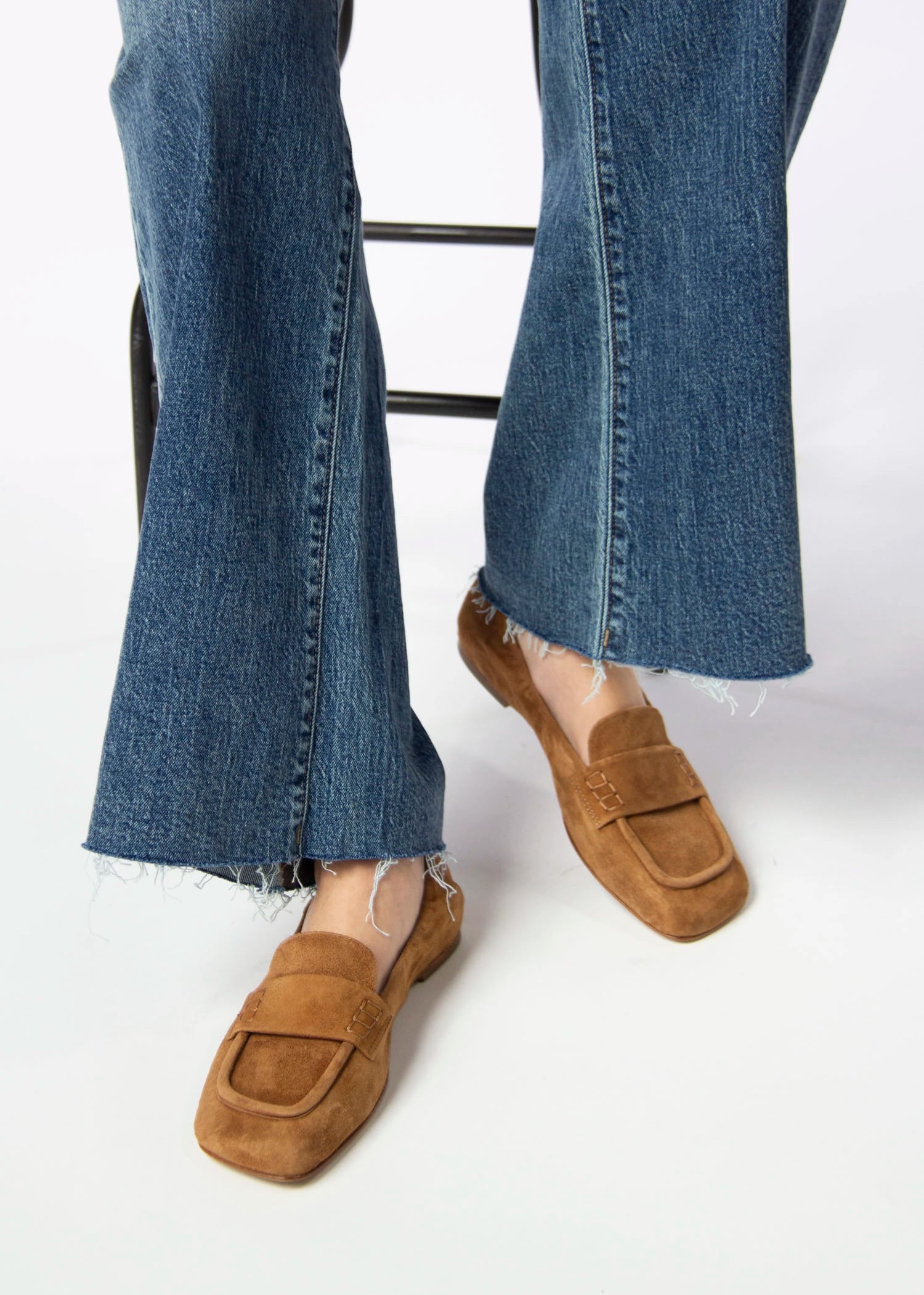 swatch_Caramel Suede halmanera monic suede loafer