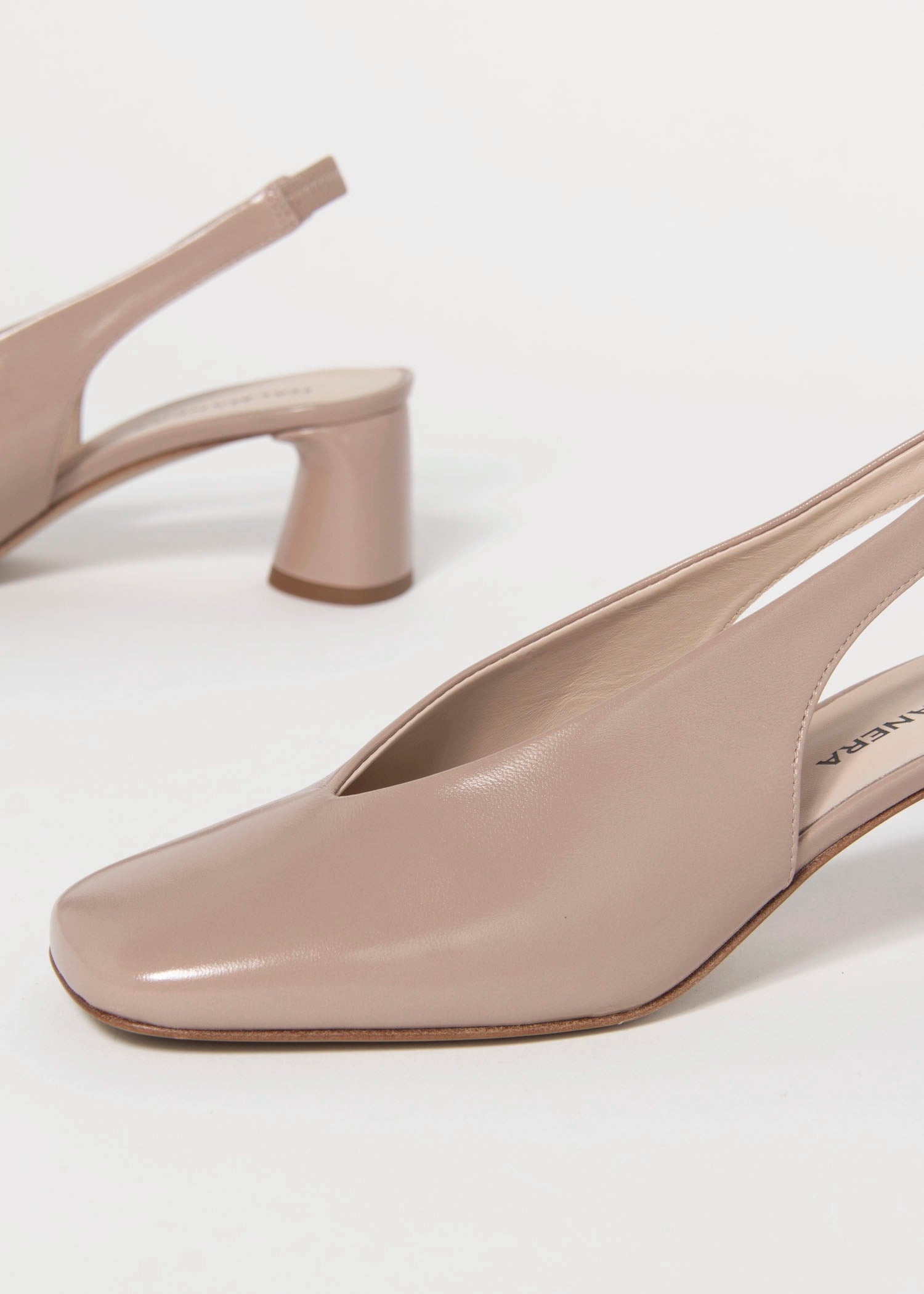 swatch_Natural Patent halmanera chris slingback pump