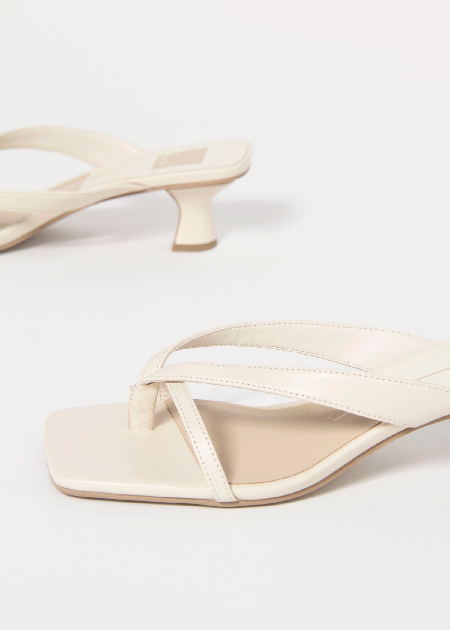 swatch_Bone dolce vita brevel heeled sandal