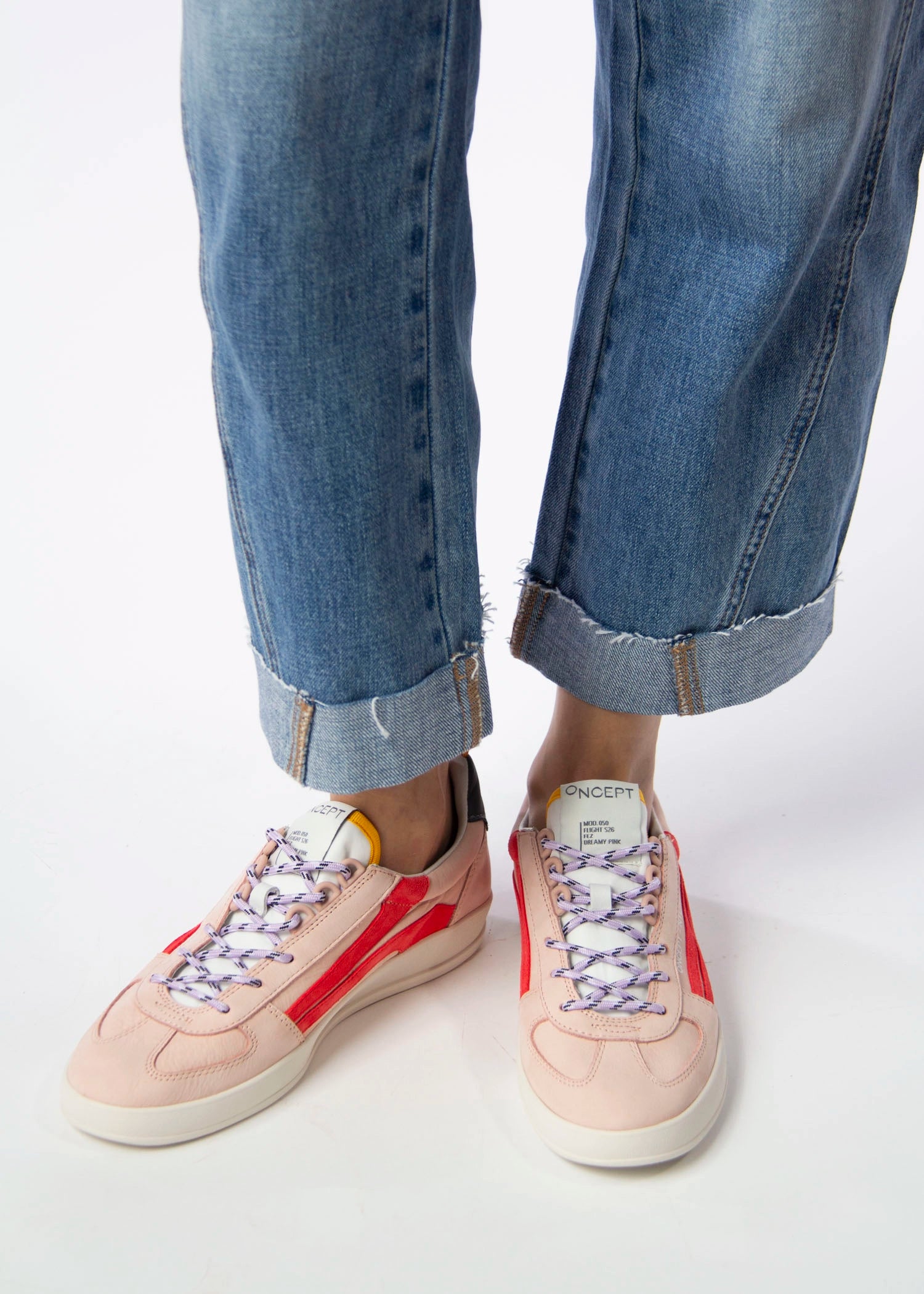 swatch_Dreamy Pink oncept fez sneaker