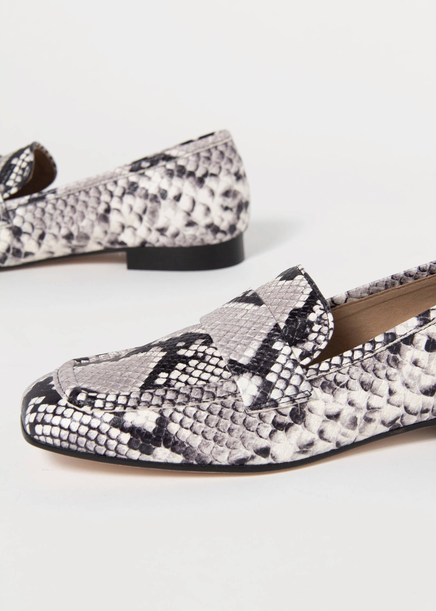 swatch_Roccia Snake l'idea luca loafer