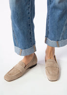 swatch_Beige Suede l'idea luca loafer