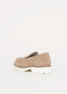 swatch_Camel Suede l'idea suede loafer
